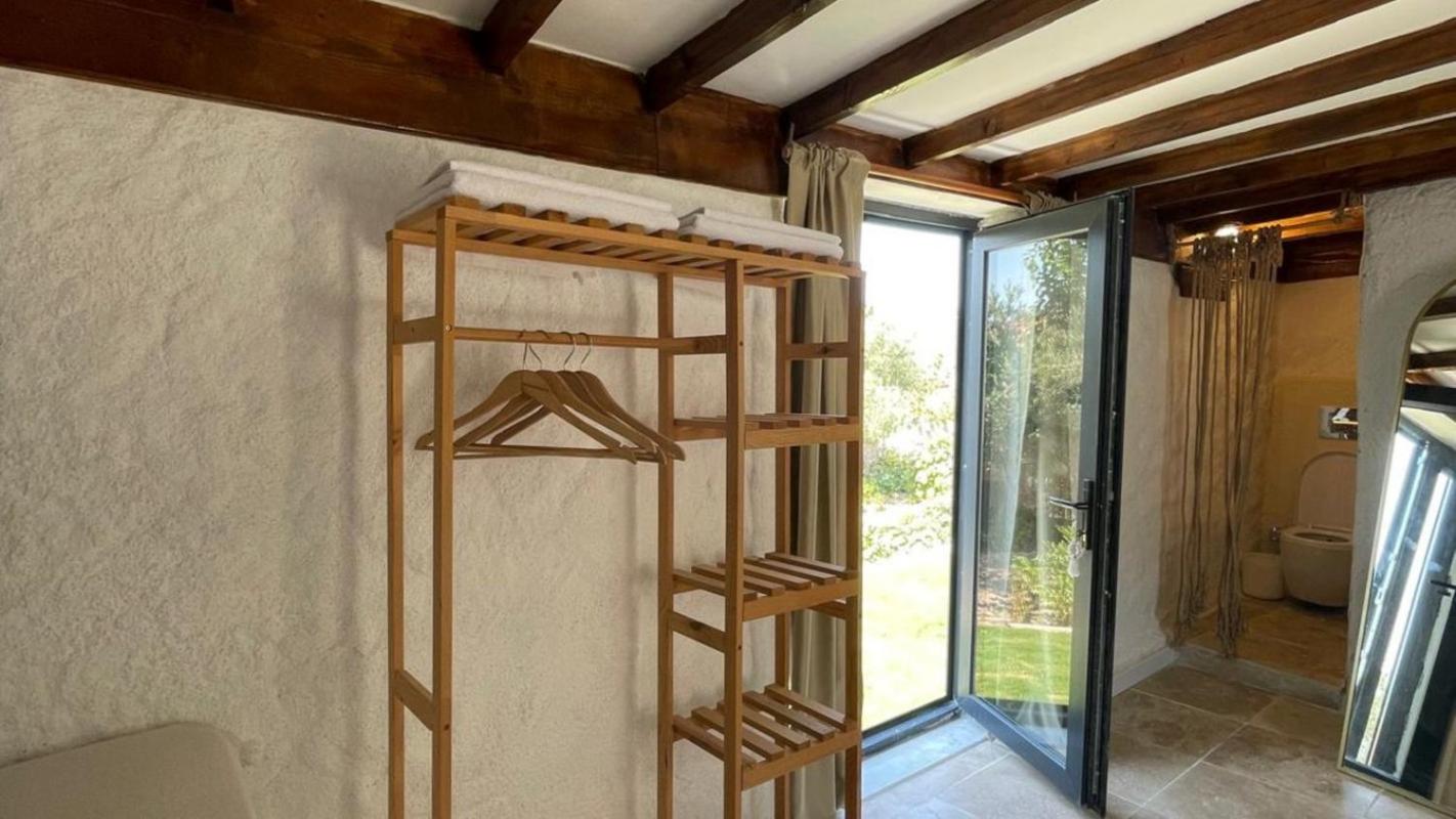 One-Bedroom House photo 1