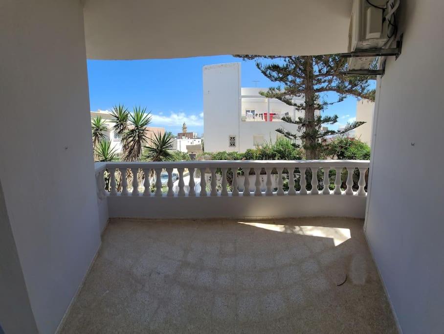 Villa photo 2