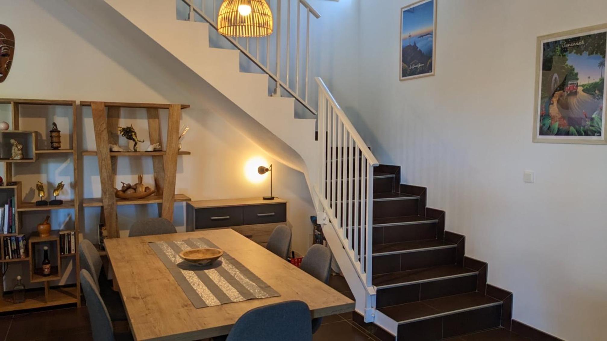 Villa photo 2