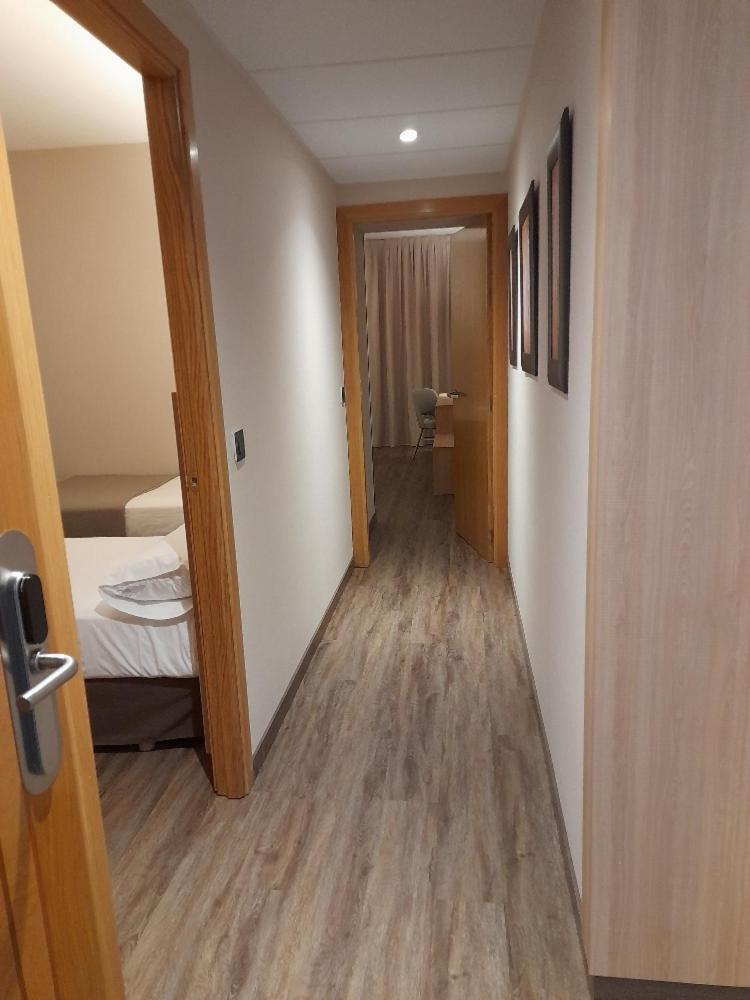 Family Room (2 Adults + 2 Children)