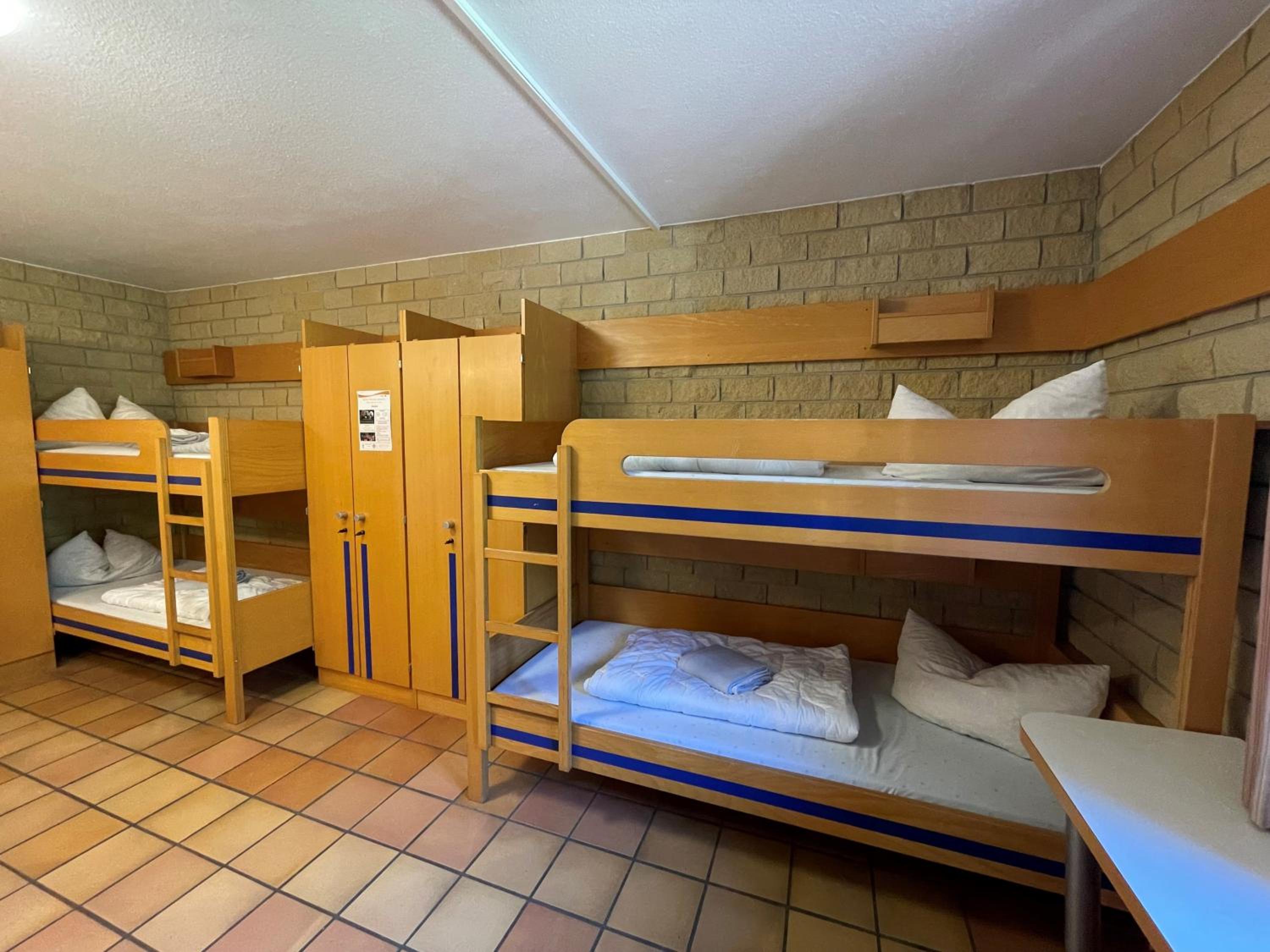 Quadruple Room with Private Bathroom photo 2