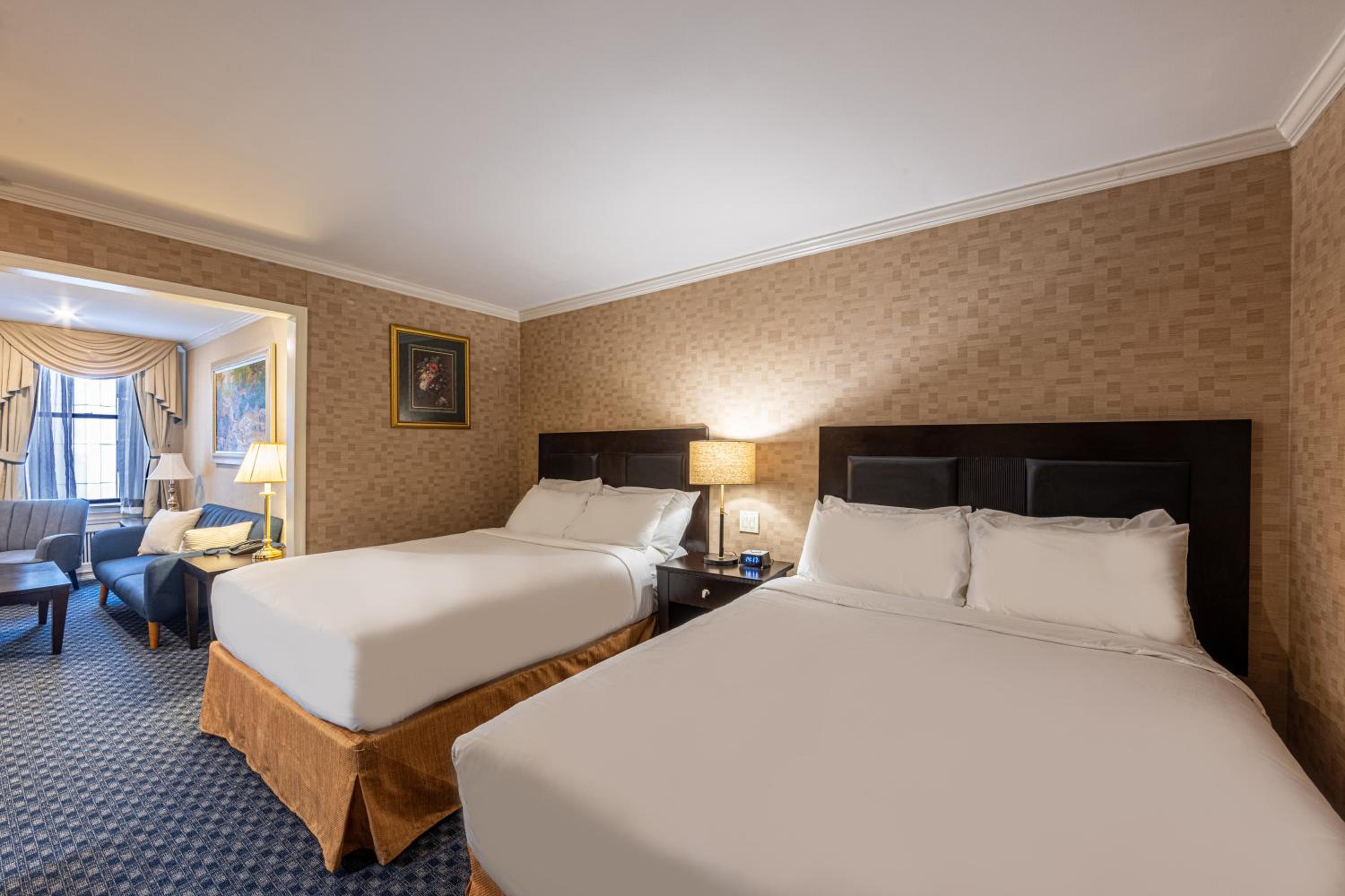 Queen Room with Two Queen Beds - Disability Access