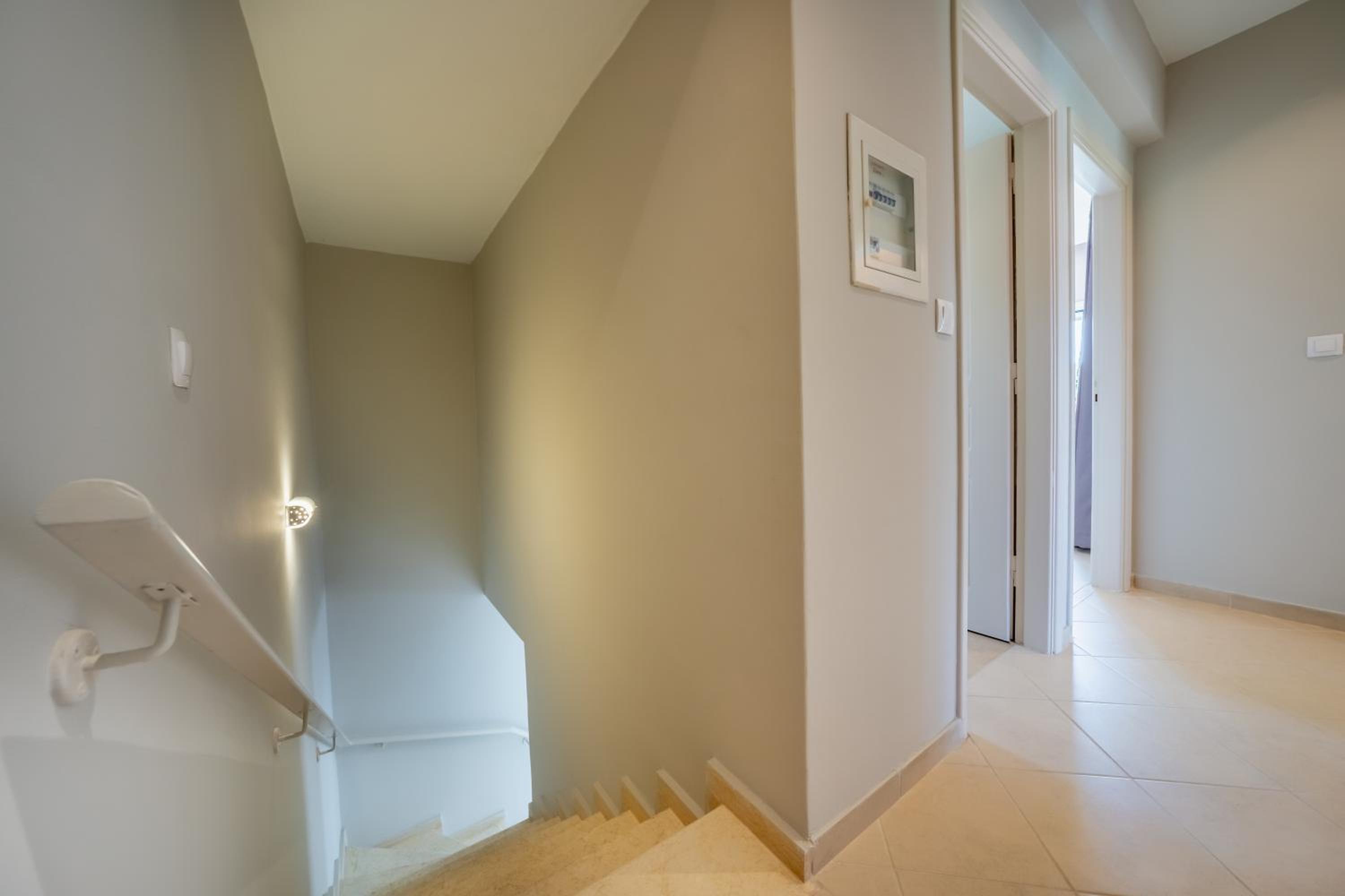 Three-Bedroom House photo 2