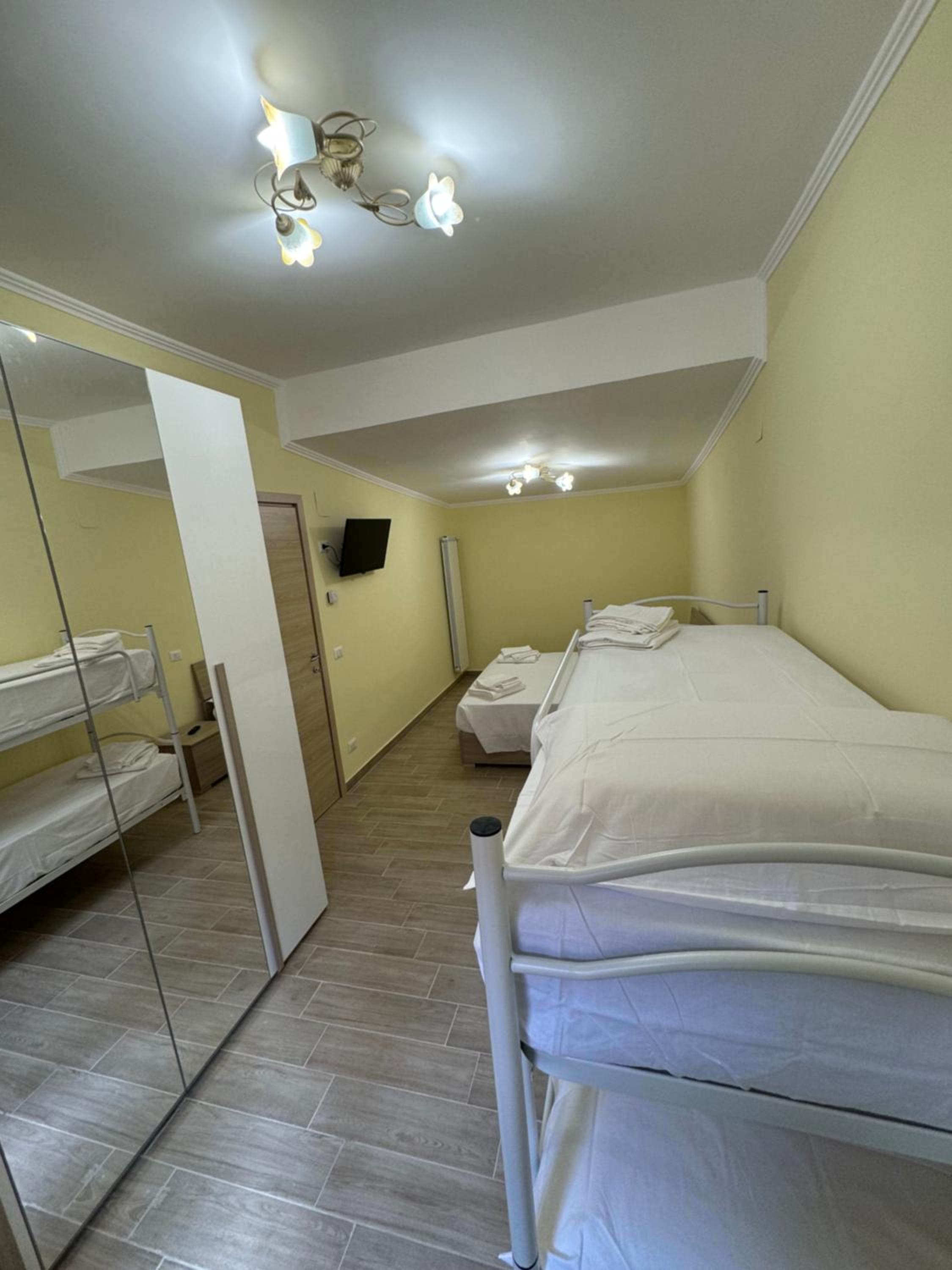 Quadruple Room photo 3