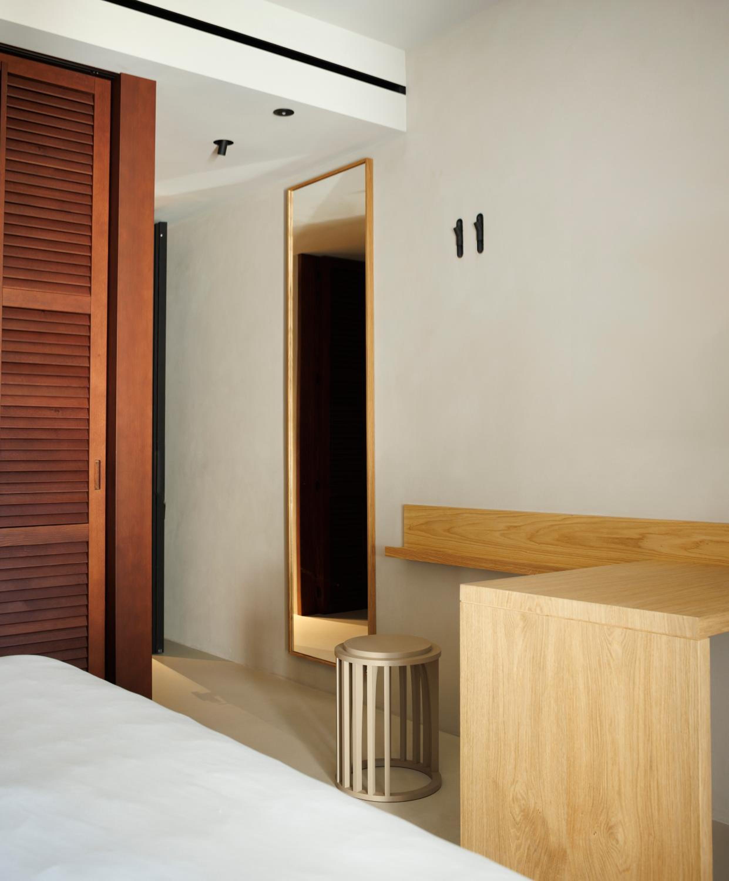 Deluxe Double Room - Photo 1