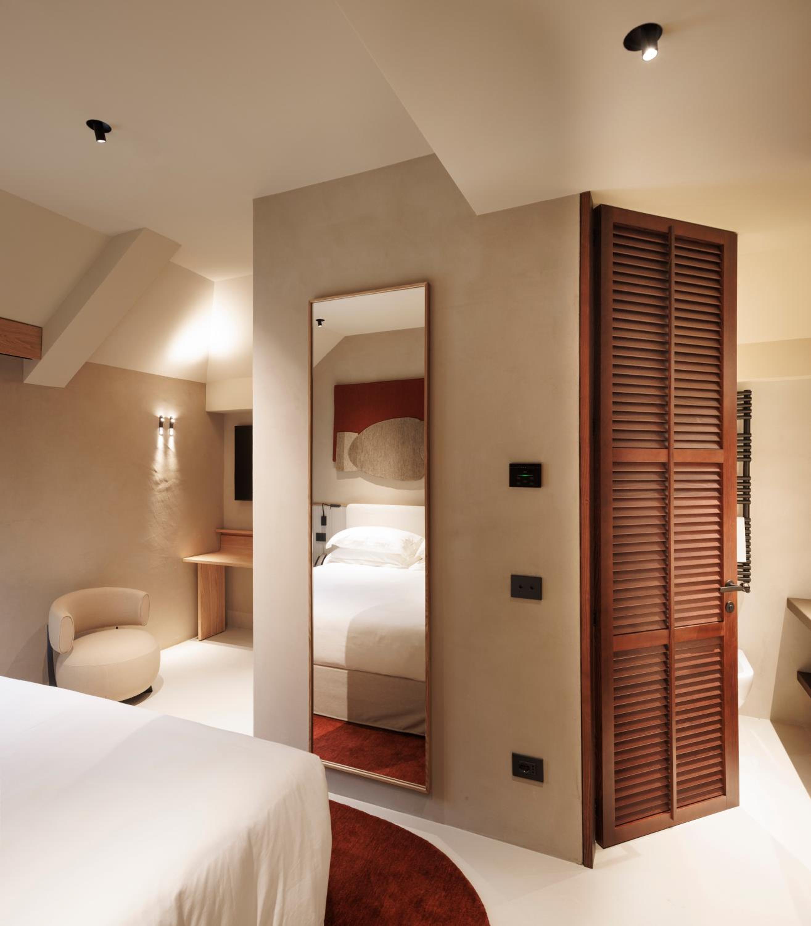Premium Double Room with Balcony and Sea View - Photo 1