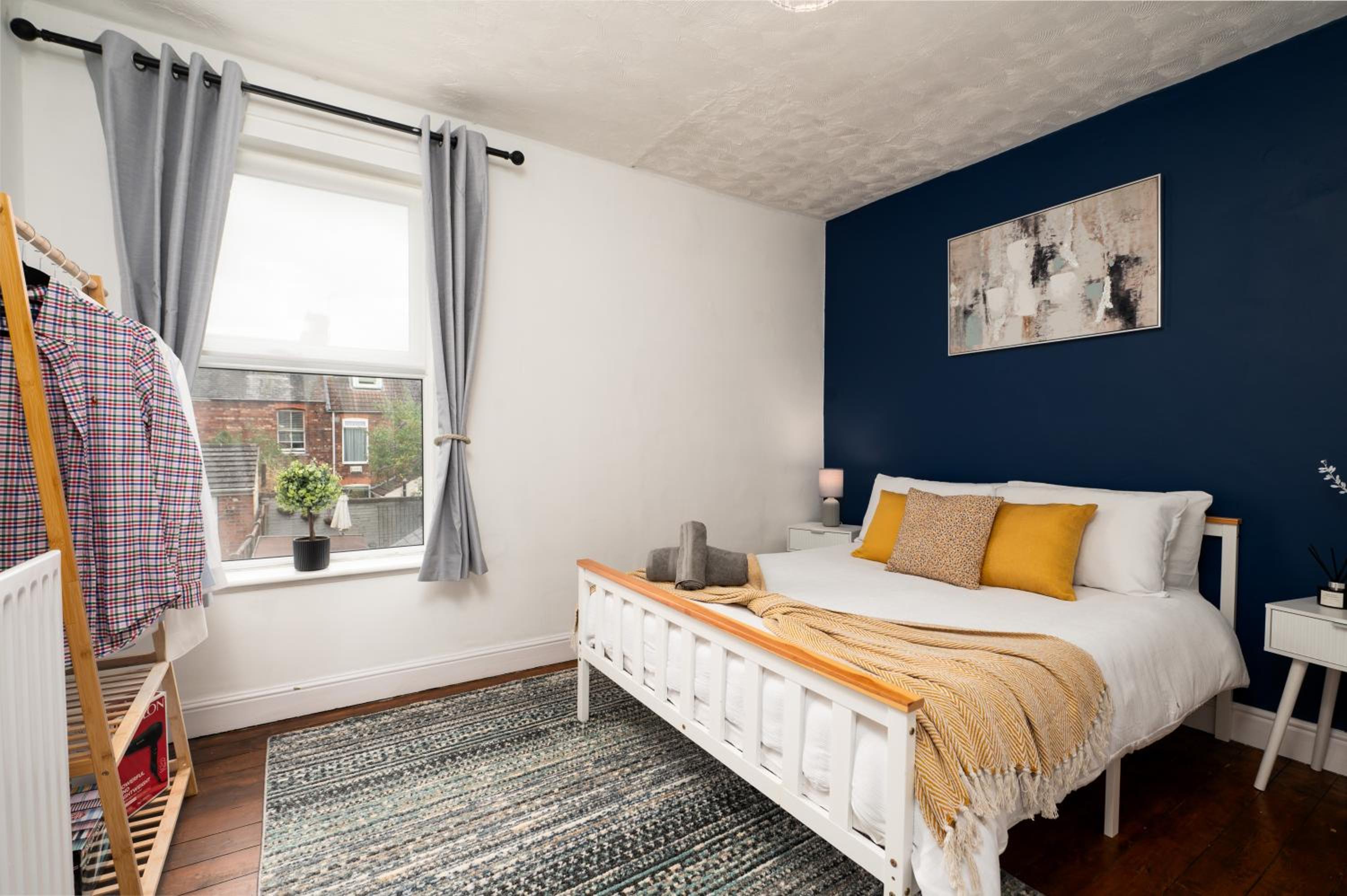 Four-Bedroom House photo 1