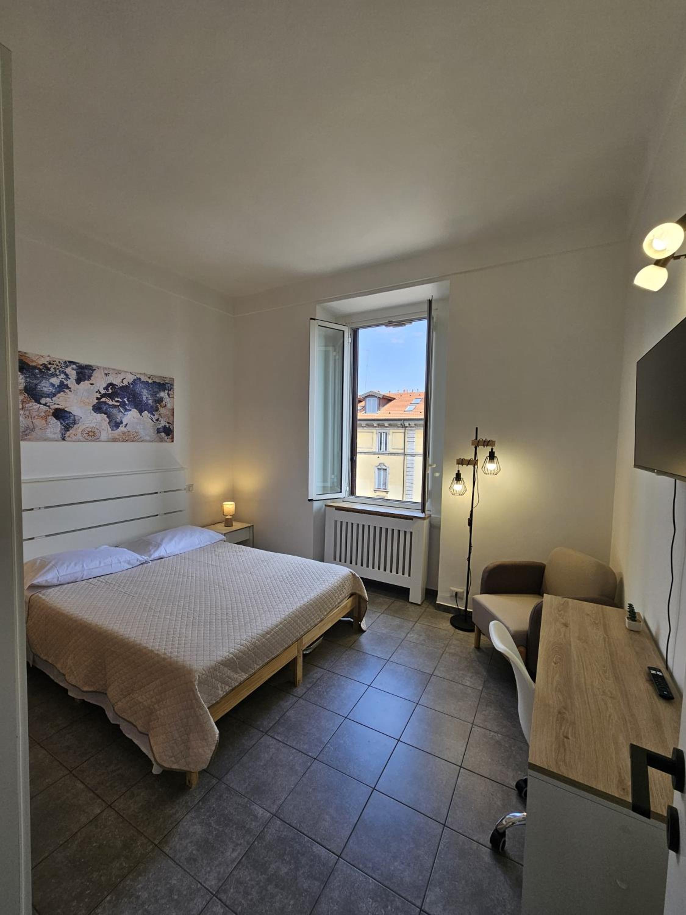 One-Bedroom Apartment