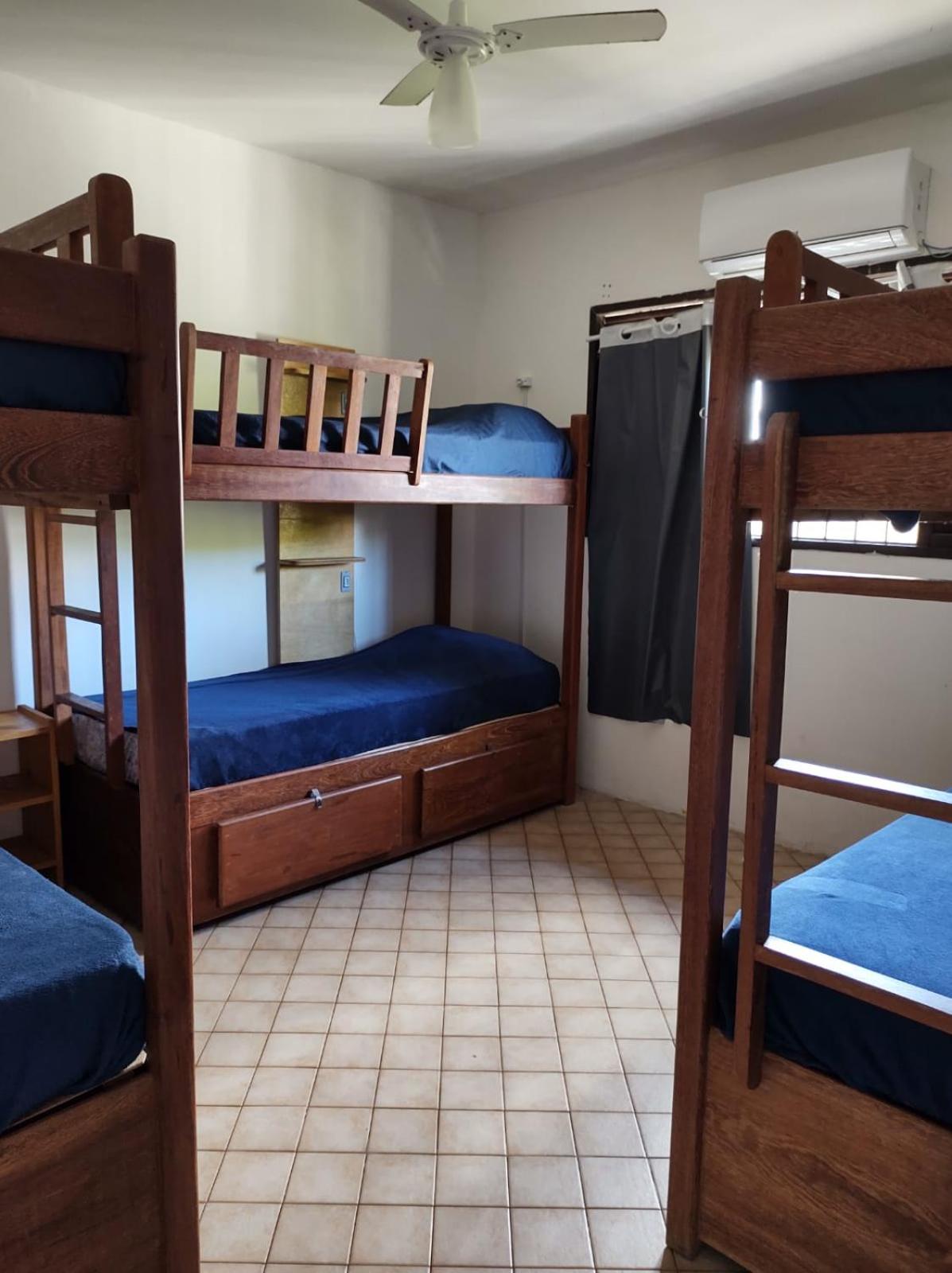 Bed in 6-Bed Mixed Dormitory Room photo 1