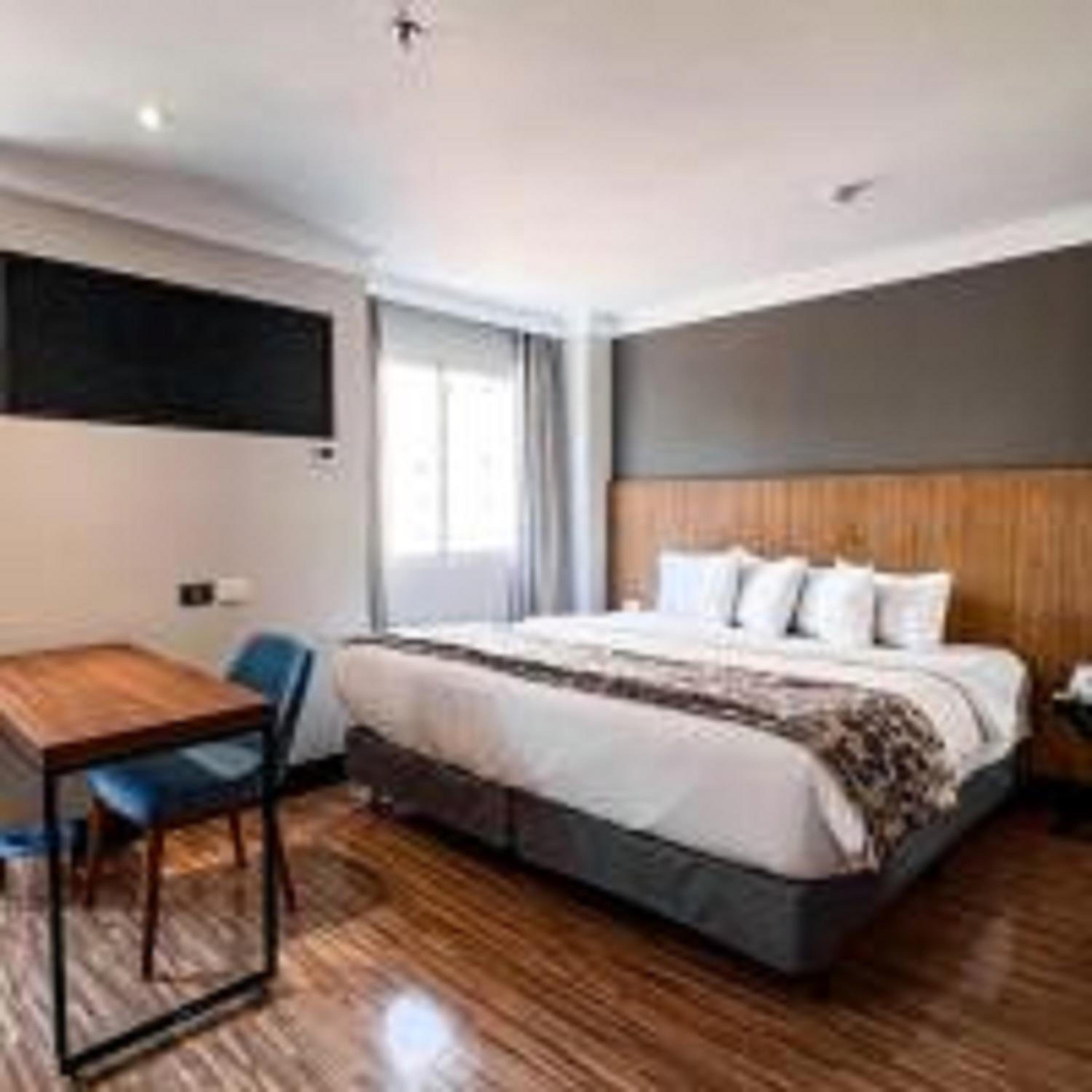 King Room