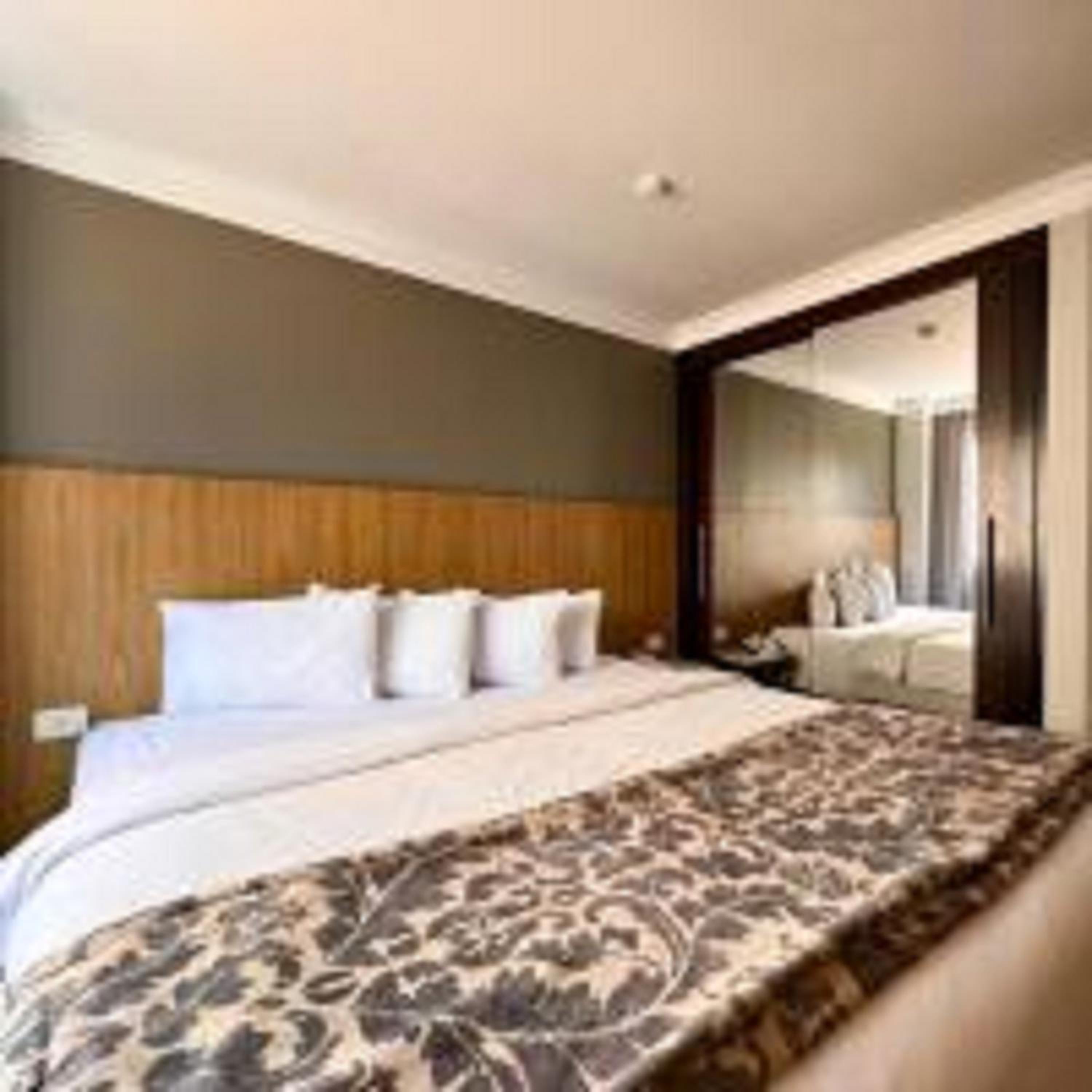 King Room