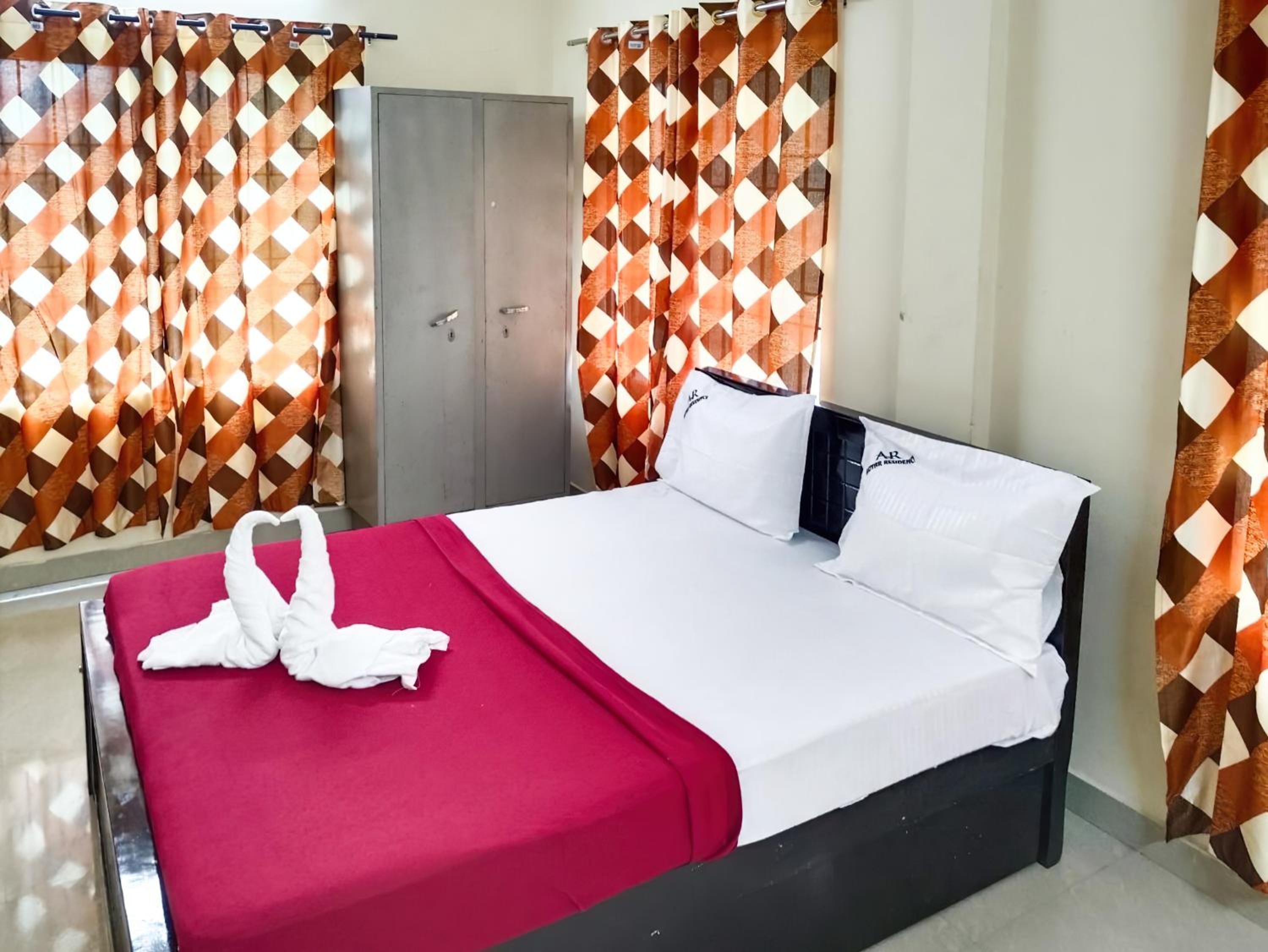 Standard Double Room With Fan photo 3