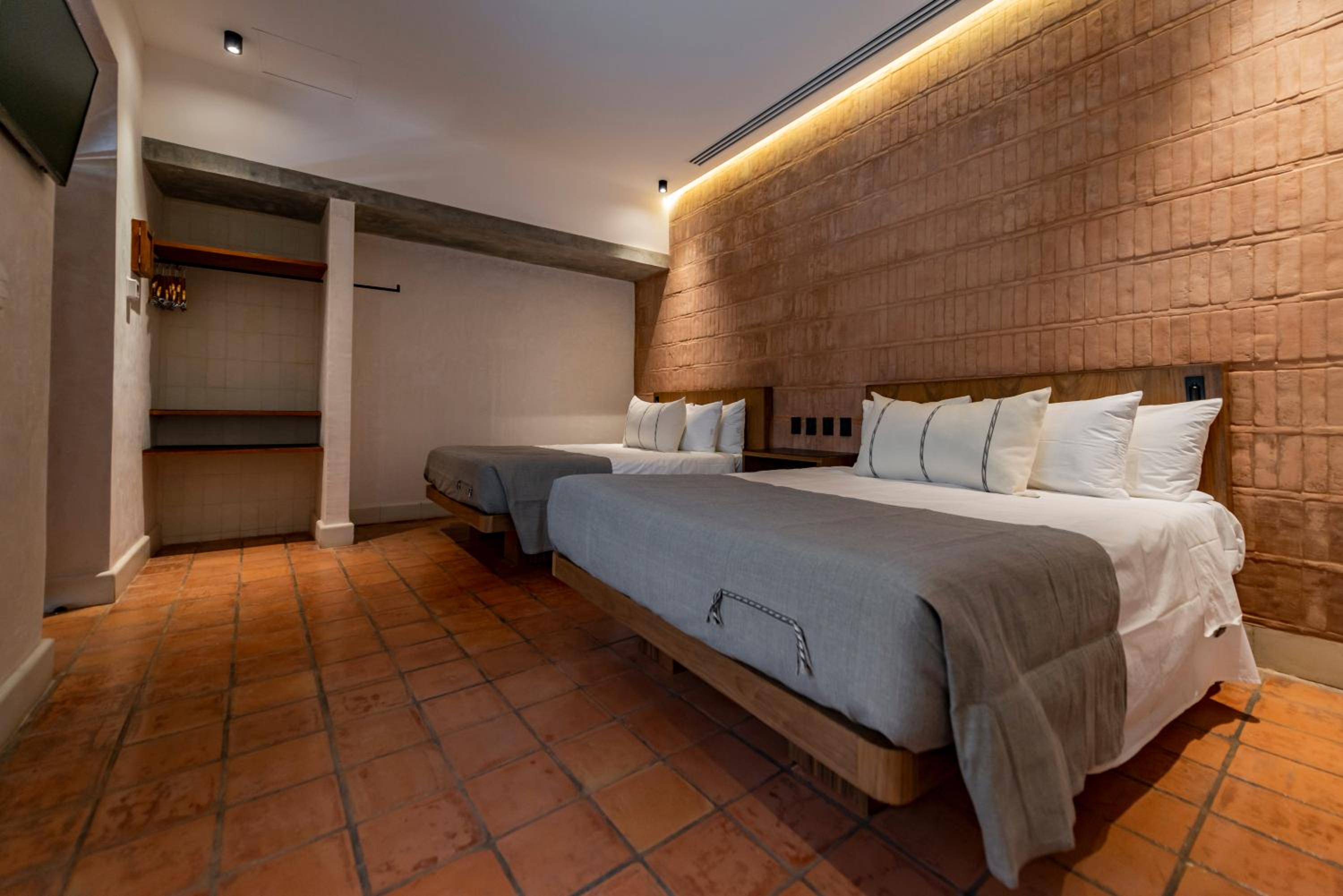 Double Room photo 2