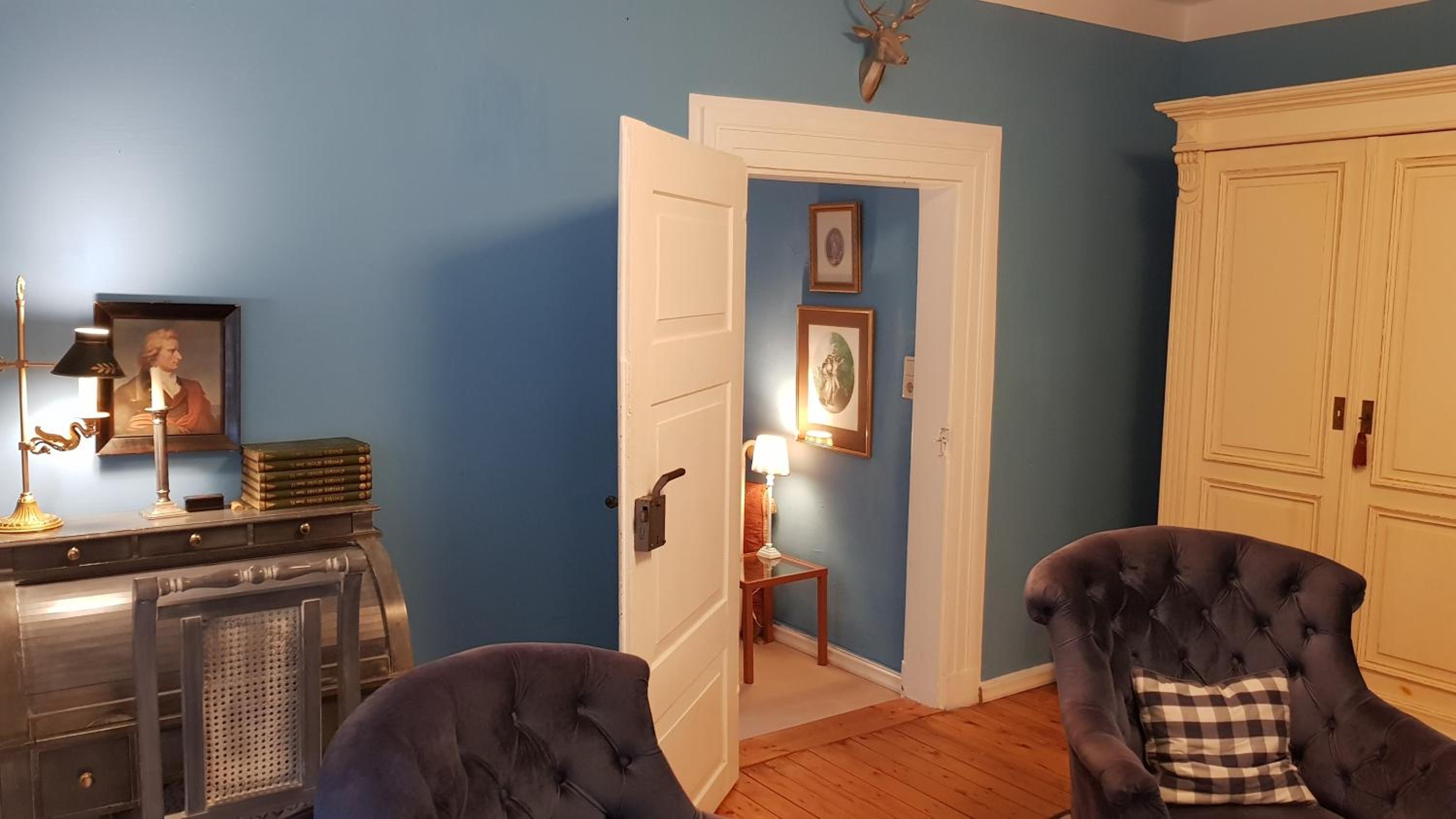 Three-Bedroom Apartment photo 1