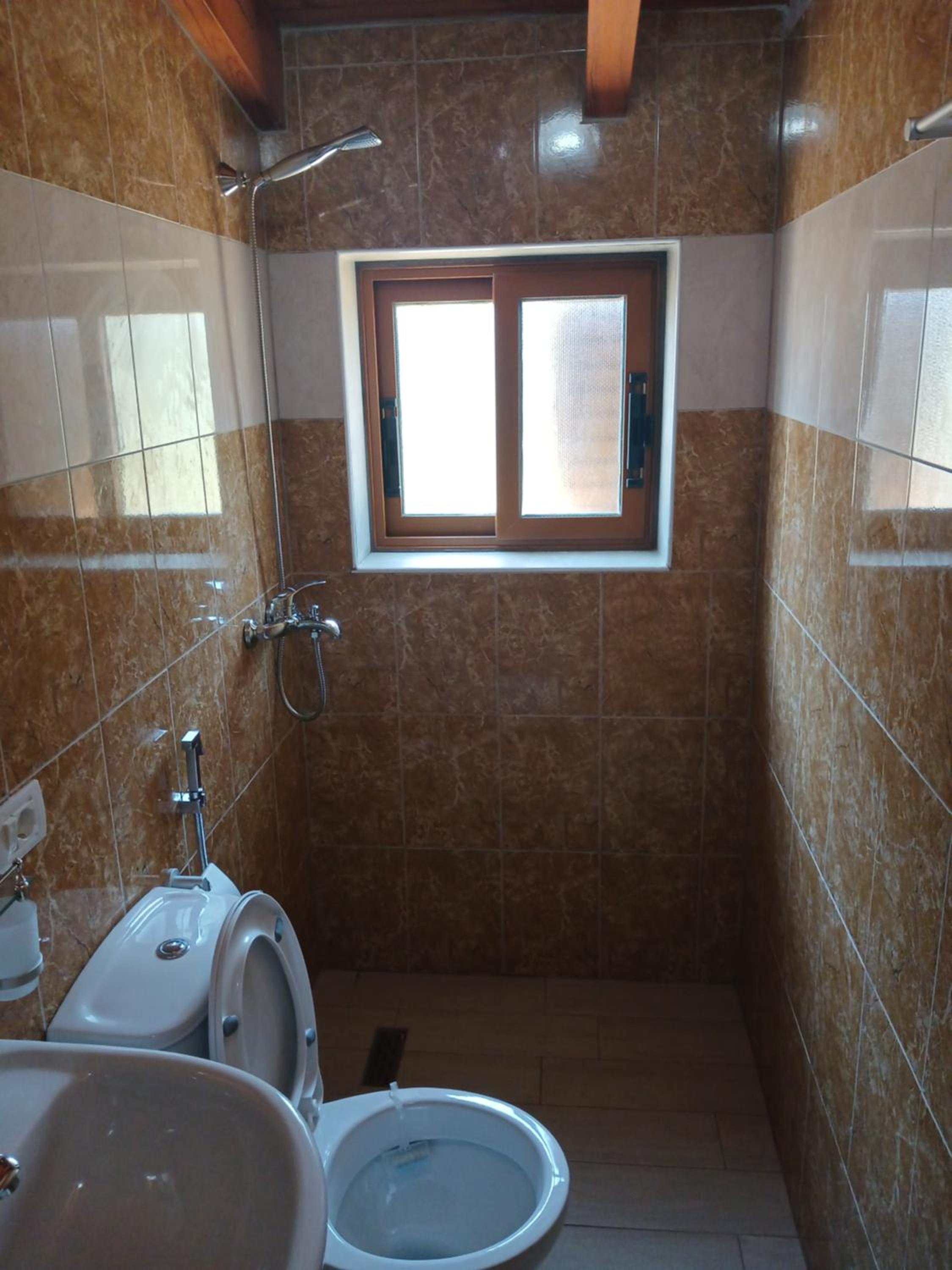 Double Room with Balcony (3 Adults) photo 3