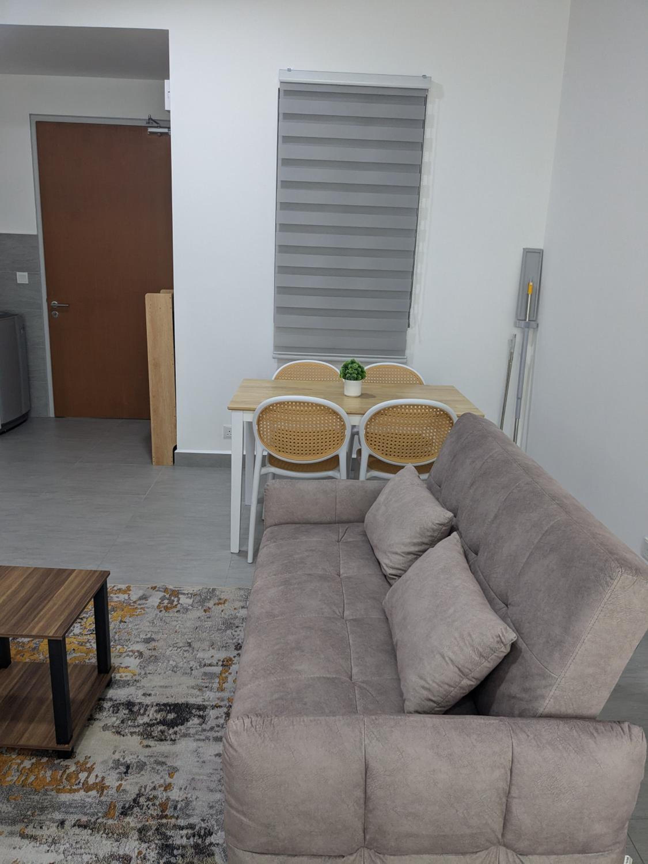 One-Bedroom Apartment photo 3