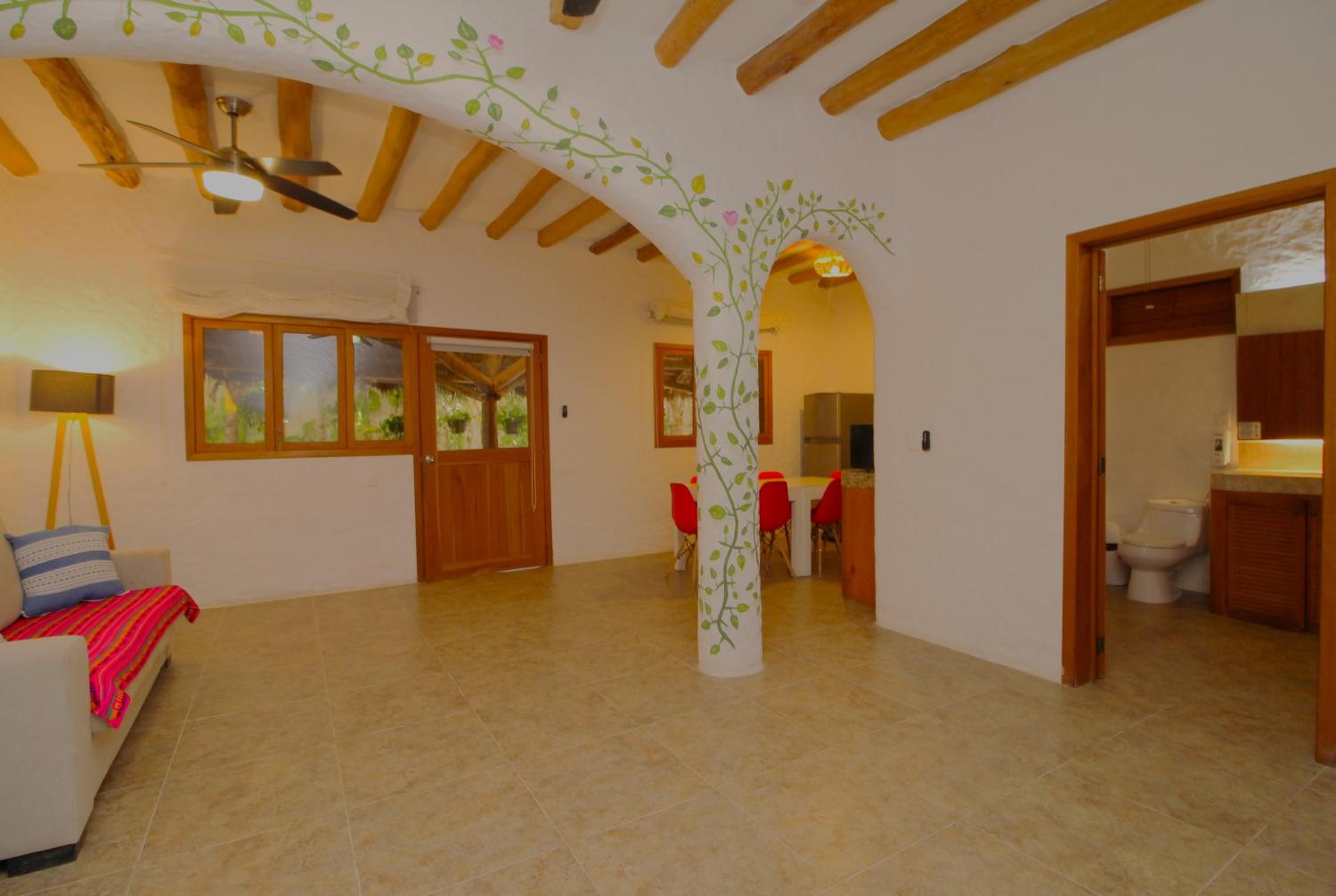 Deluxe Family Room - Photo 4