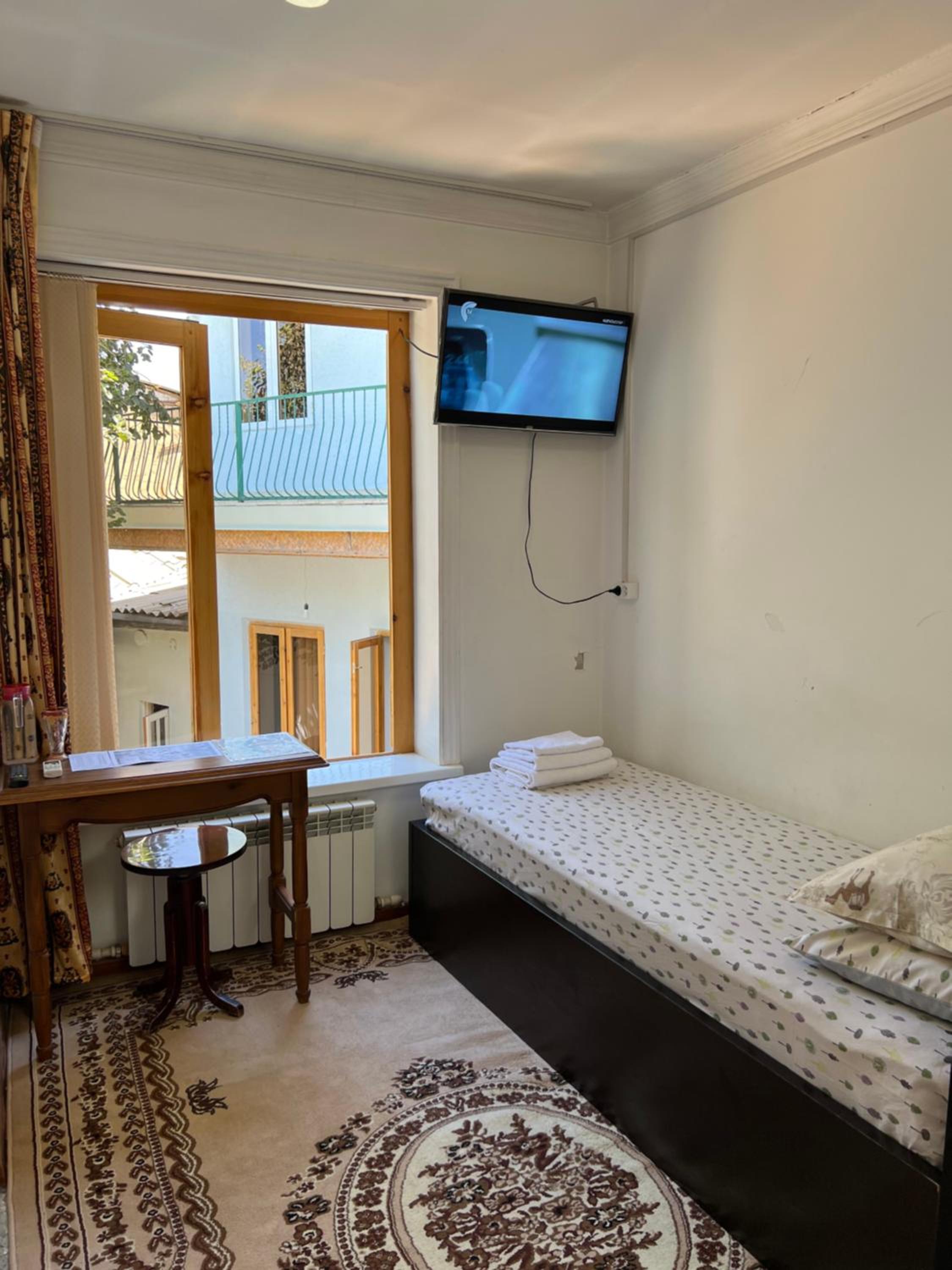 Single Room with Private Bathroom