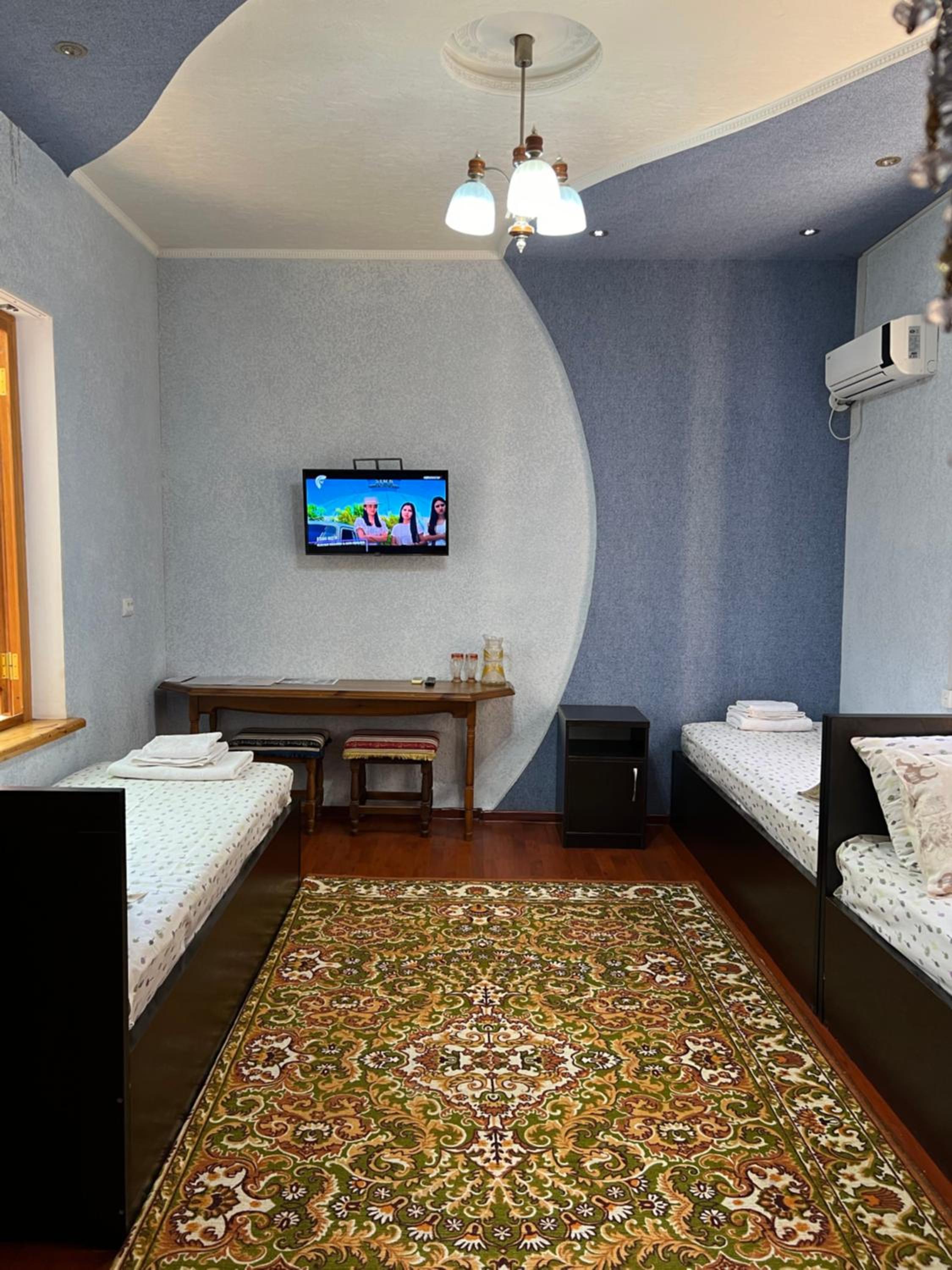 Triple Room with Private Bathroom