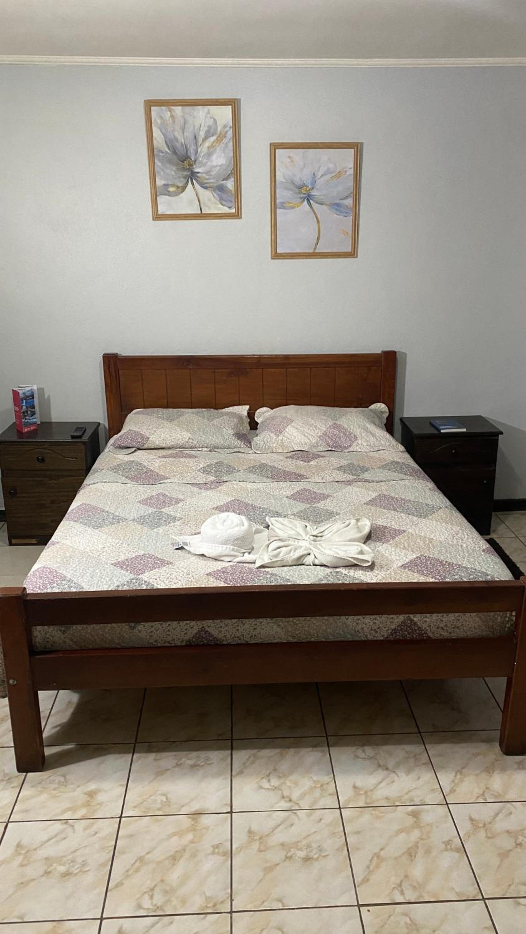 Double Room with Private Bathroom photo 3