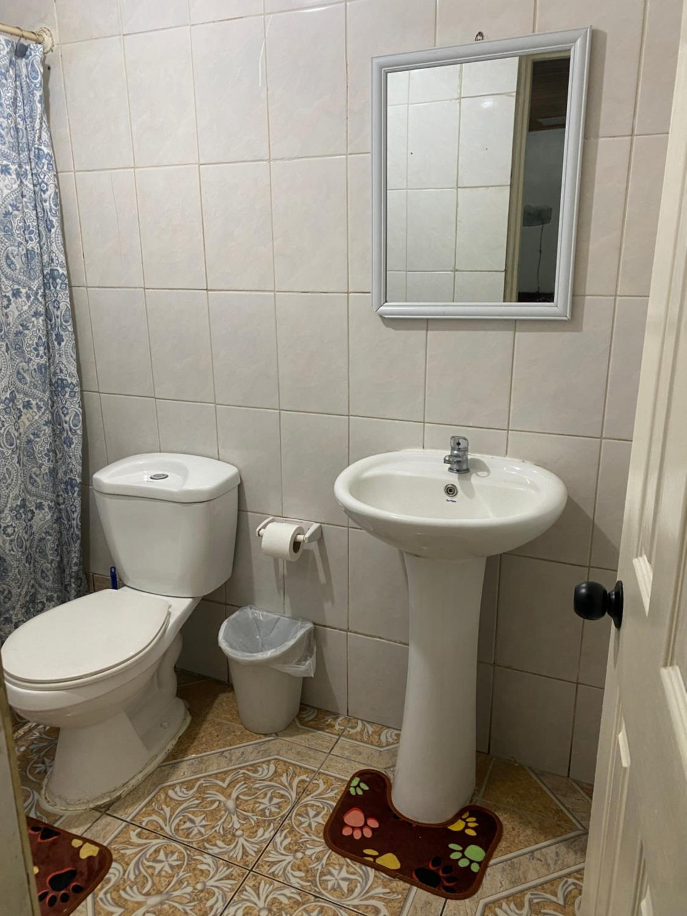 Double Room with Private Bathroom photo 2