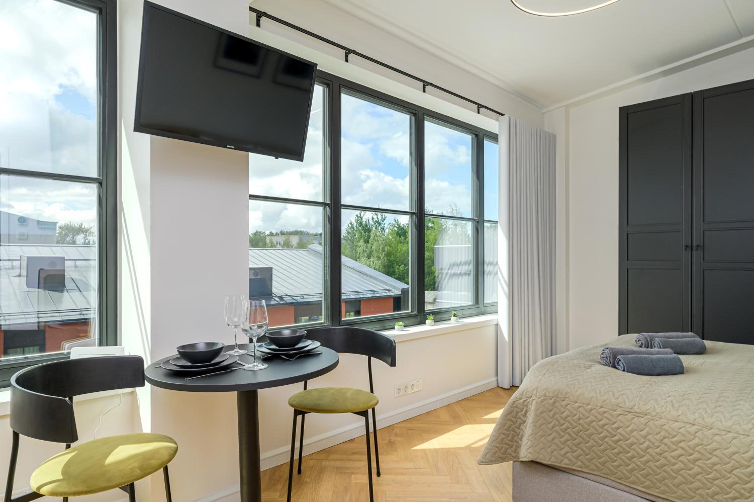 One-Bedroom Apartment with Garden View photo 2