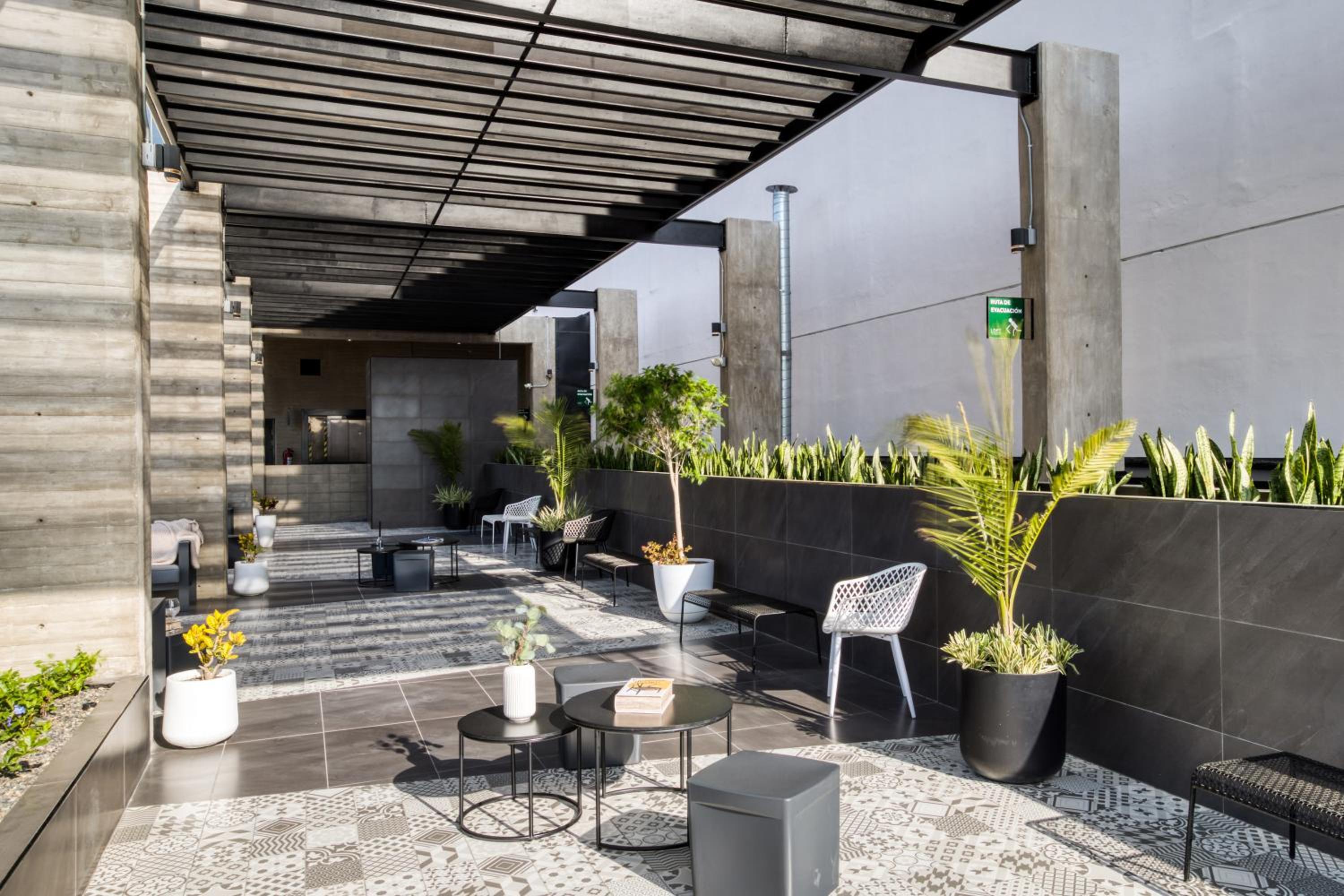 Premium Duplex Loft - Photo 20