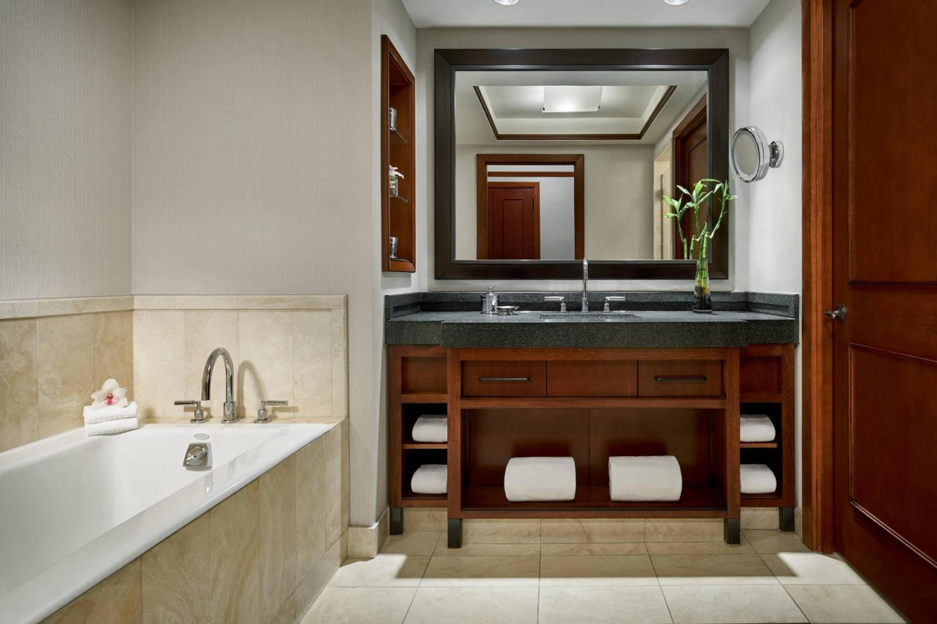 Premier Room - Photo 2