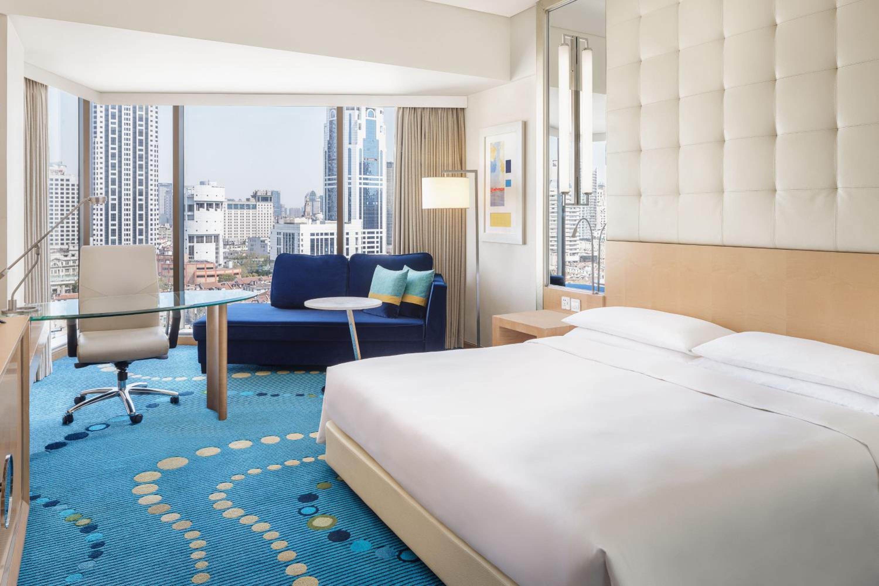 Bund View King Room