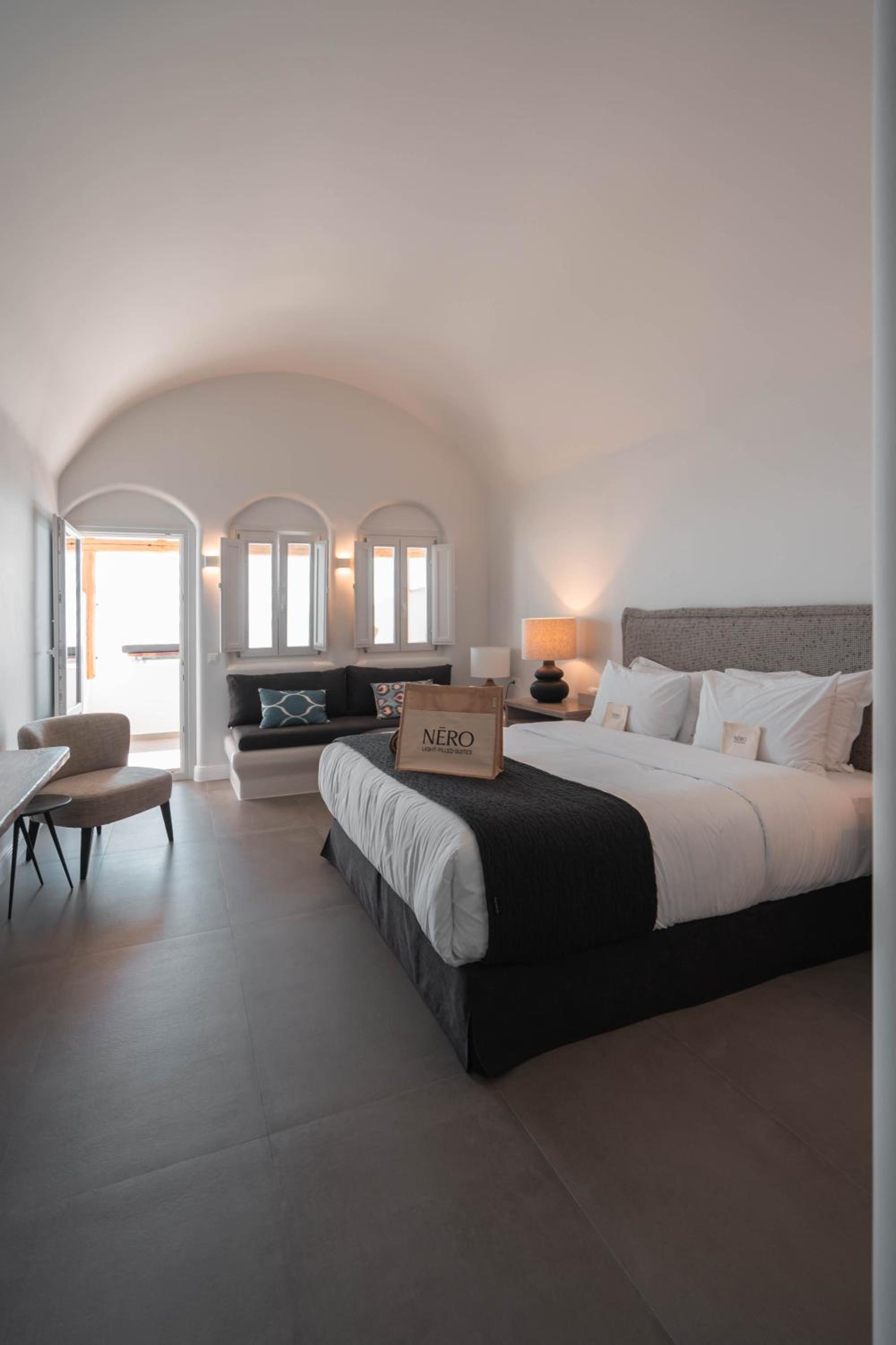Junior Suite with Sea View and Heated Plunge Pool