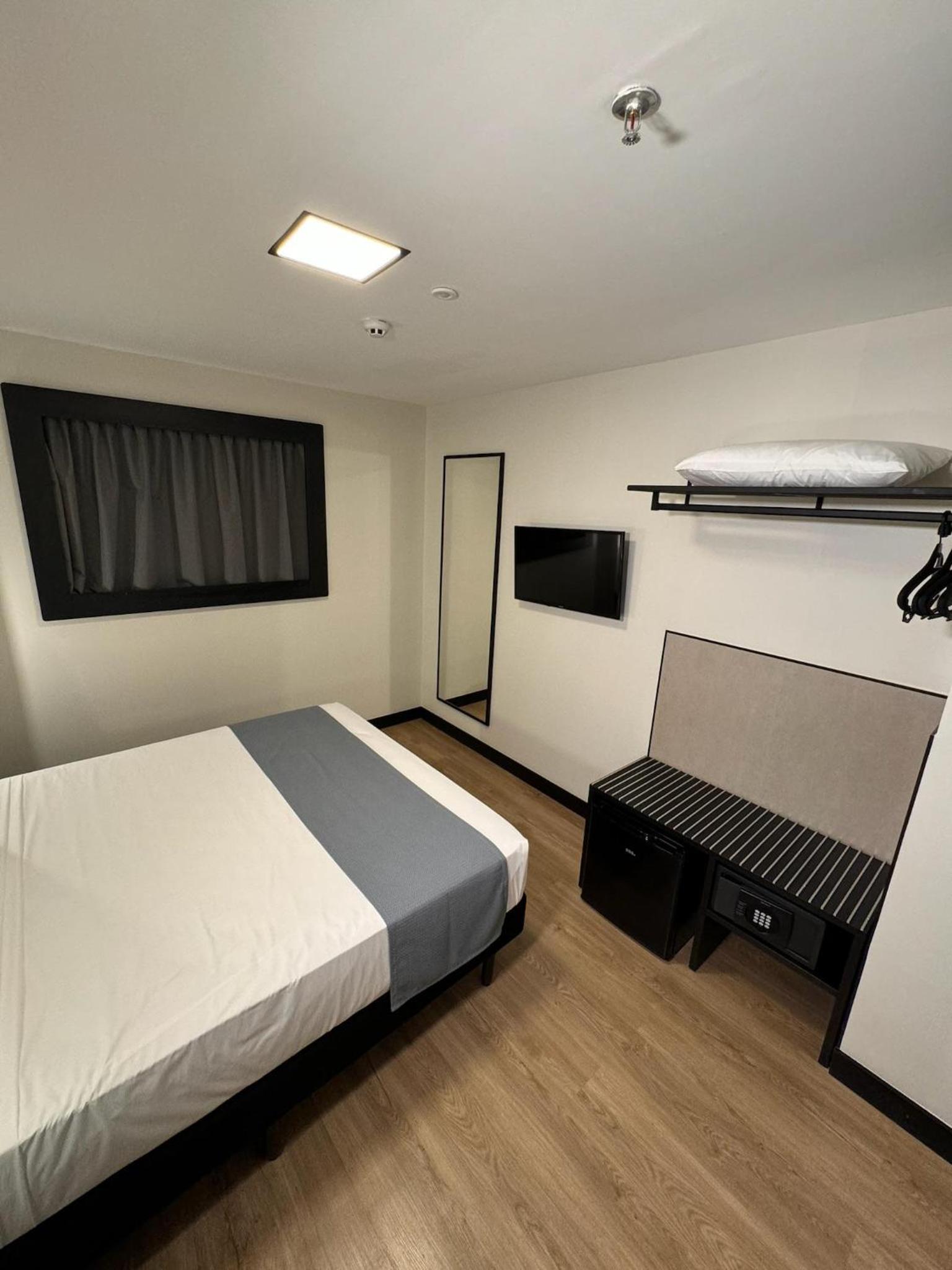 Standard Double Room photo 2