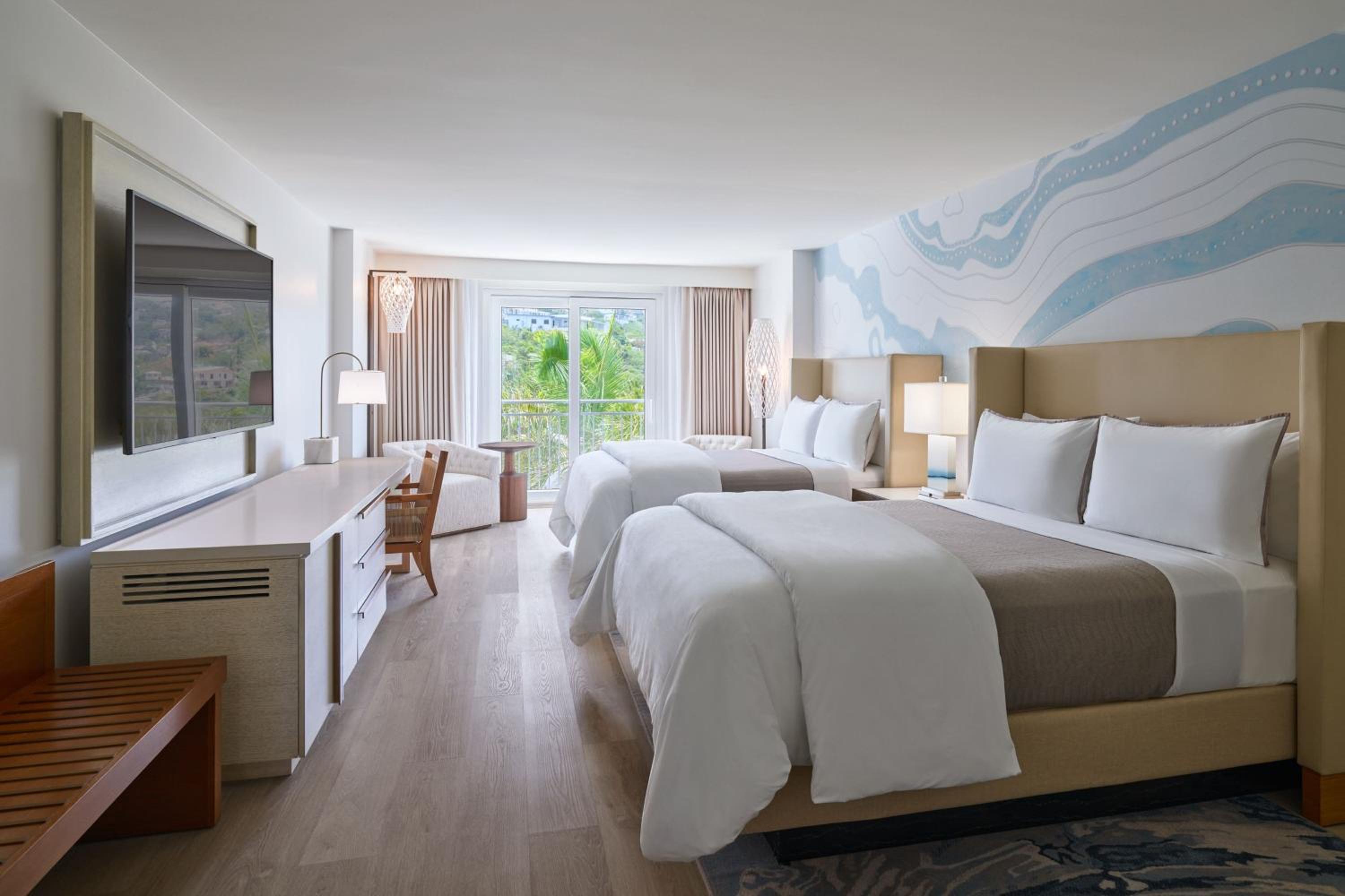 Traditional Queen Room with Two Queen Beds and Garden View - Photo 5
