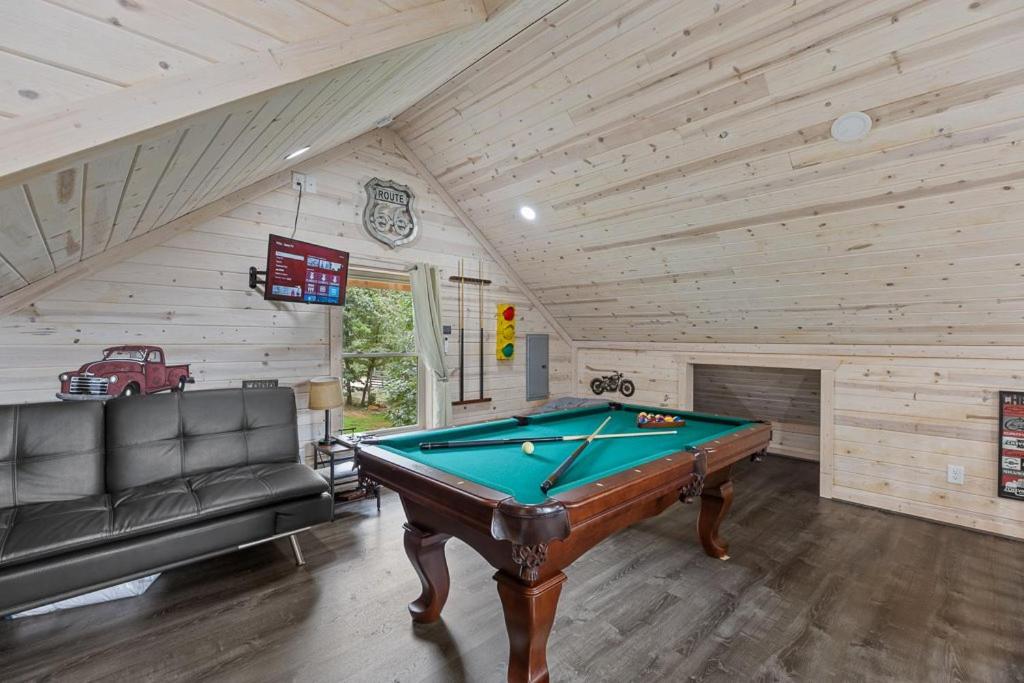 One-Bedroom Villa - Photo 32