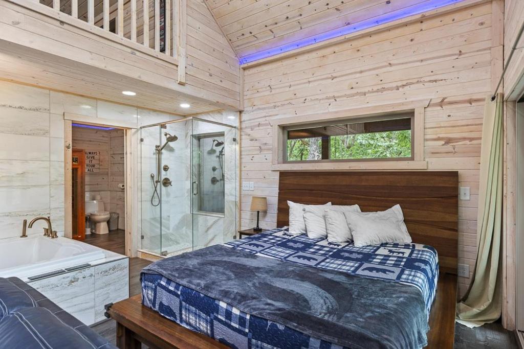 One-Bedroom Villa - Photo 29