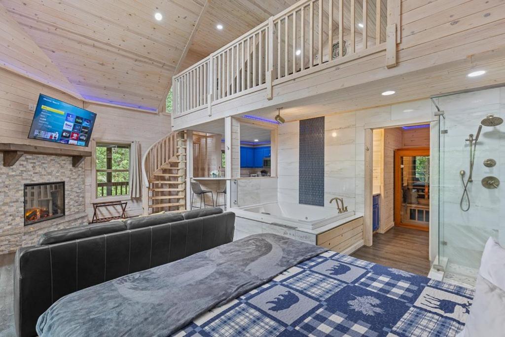 One-Bedroom Villa - Photo 28