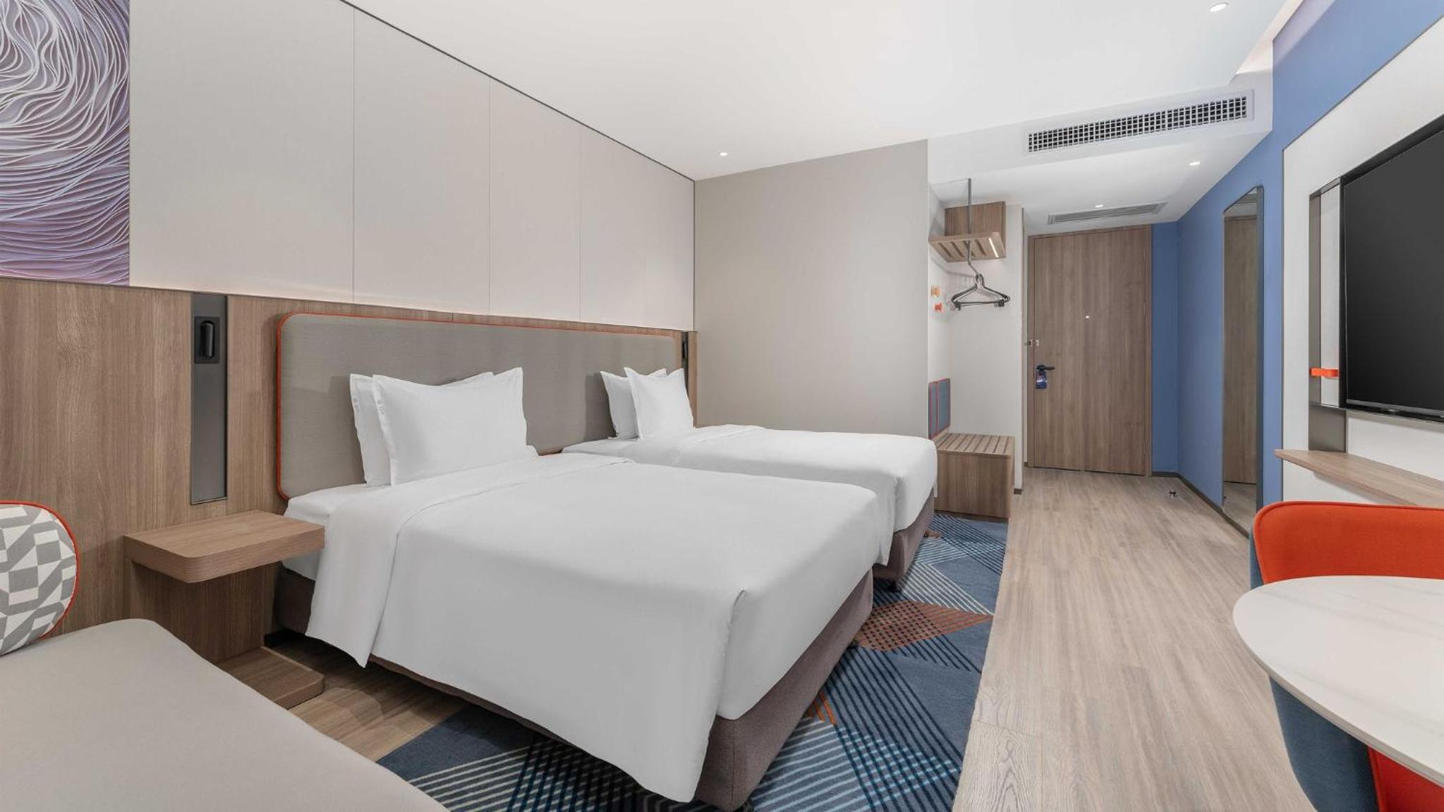 Standard Double Room with Two Double Beds