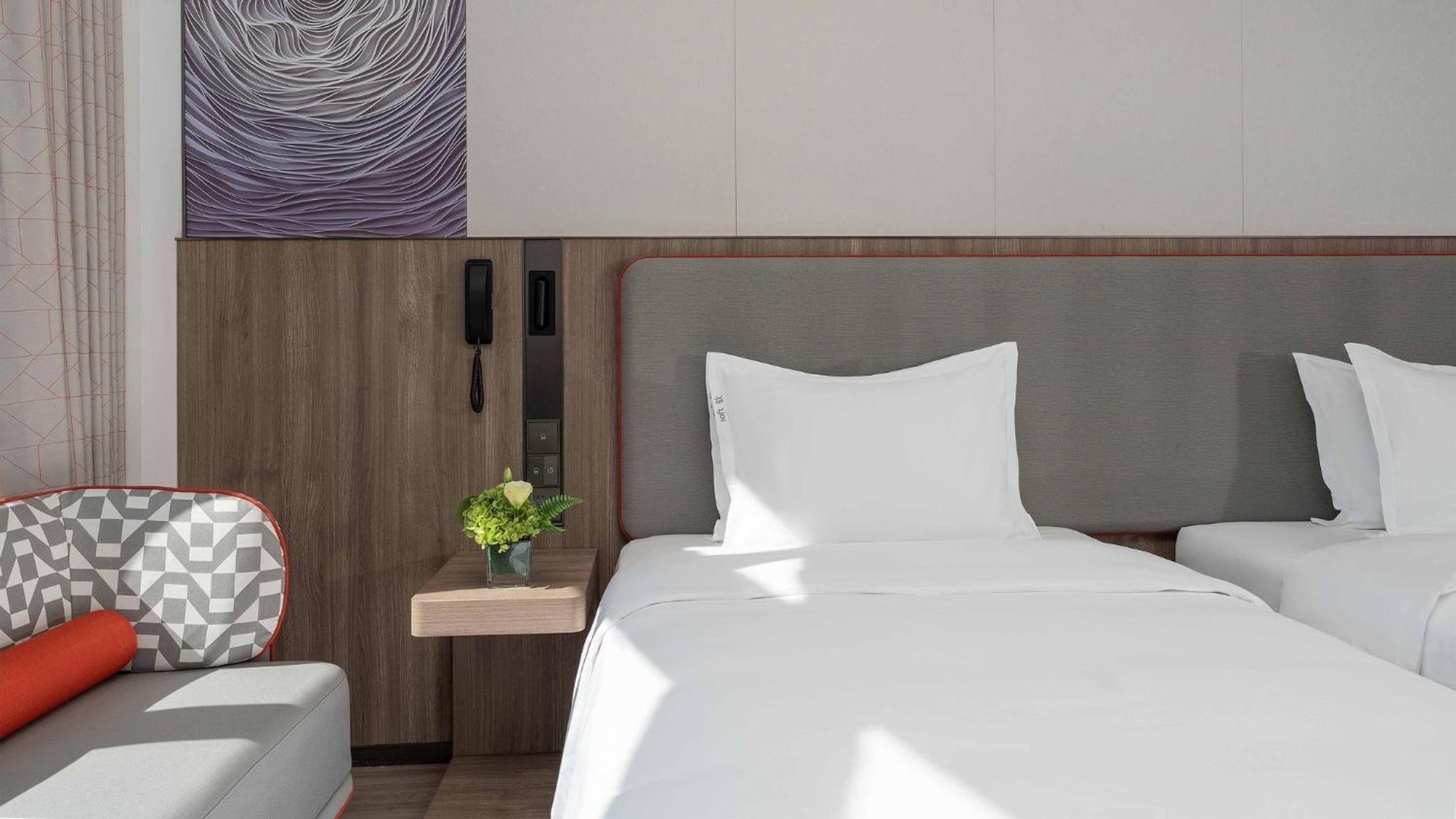 Standard Double Room with Two Double Beds - High Floor