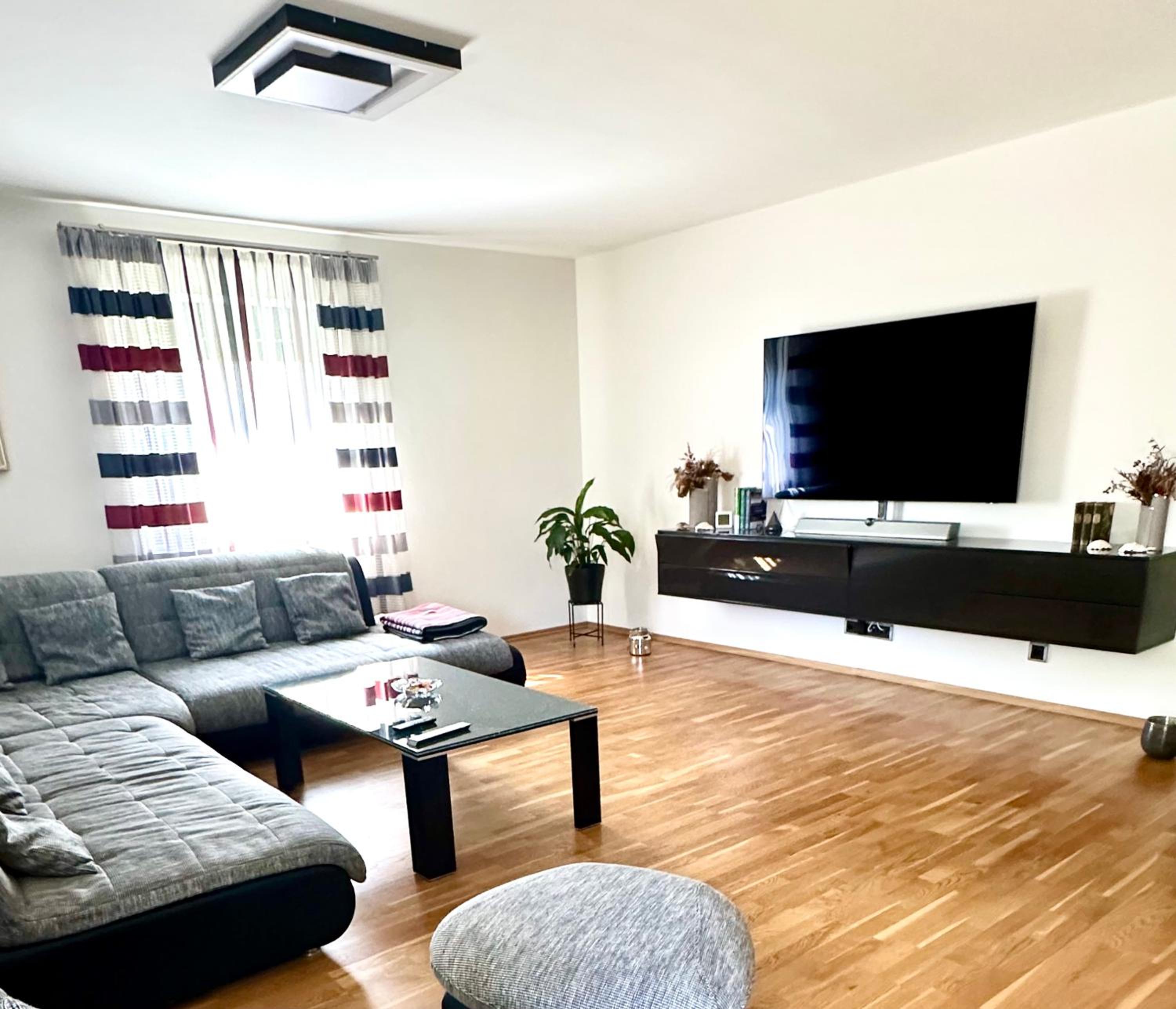 Apartment photo 1