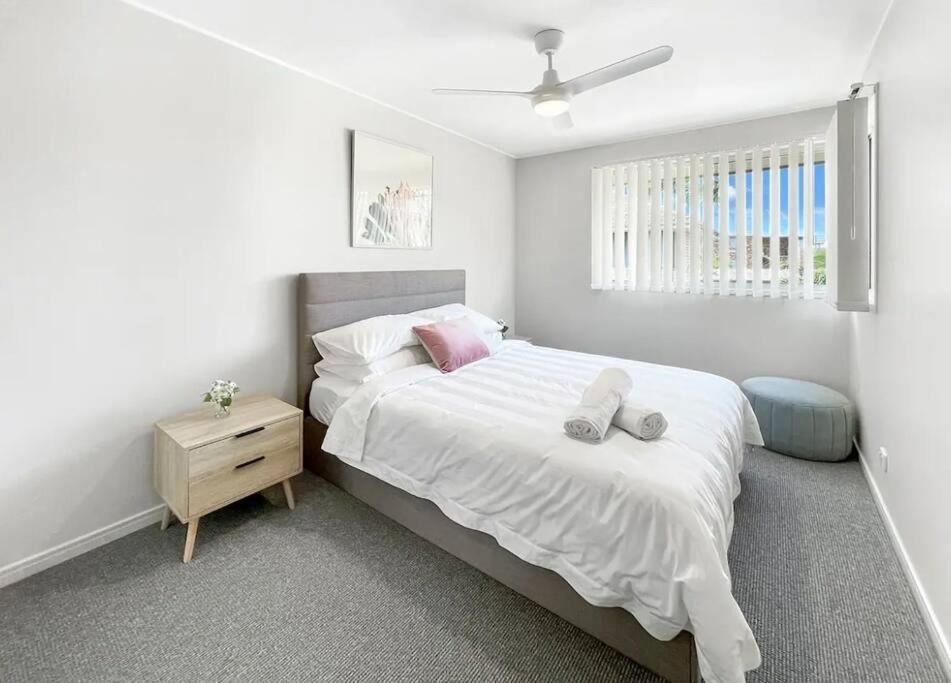 Three-Bedroom Apartment photo 3