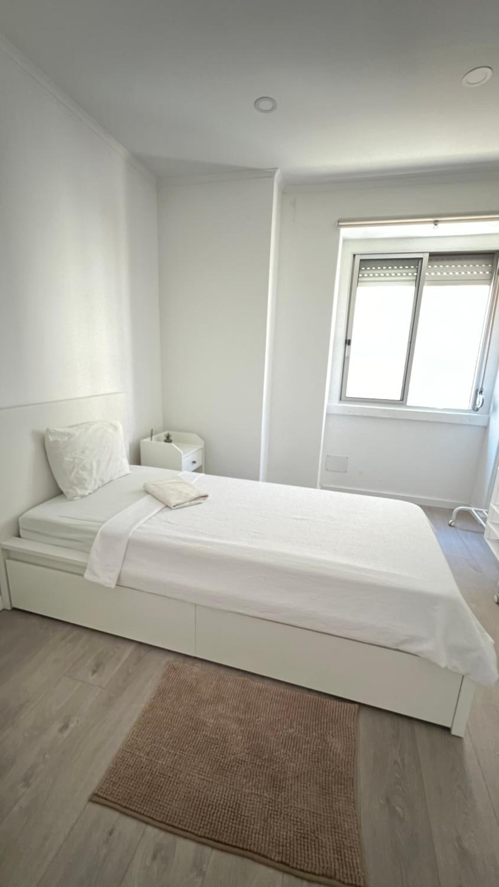 Single Room With Shared Bathroom