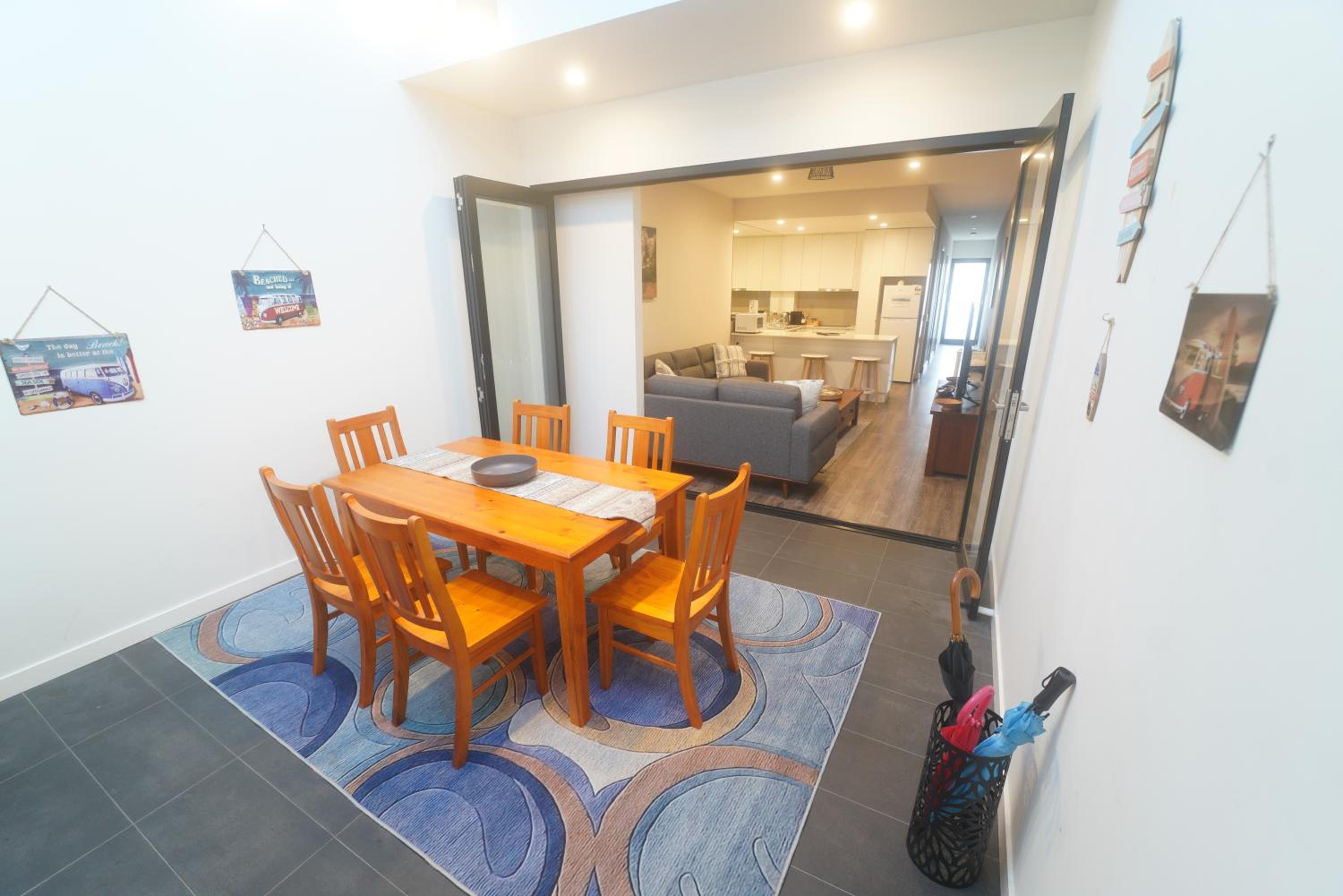 Three-Bedroom House photo 2