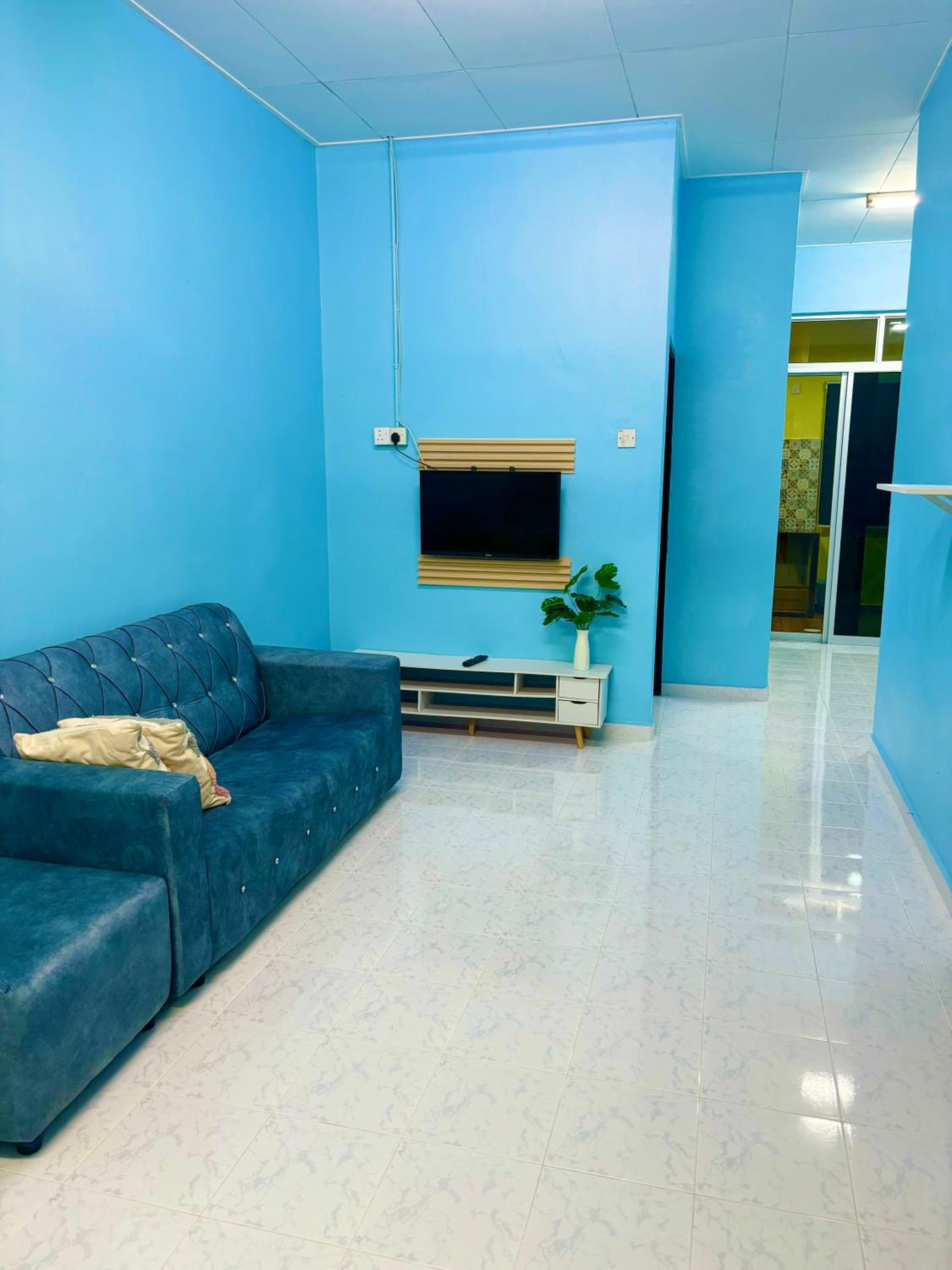 Three-Bedroom House photo 1