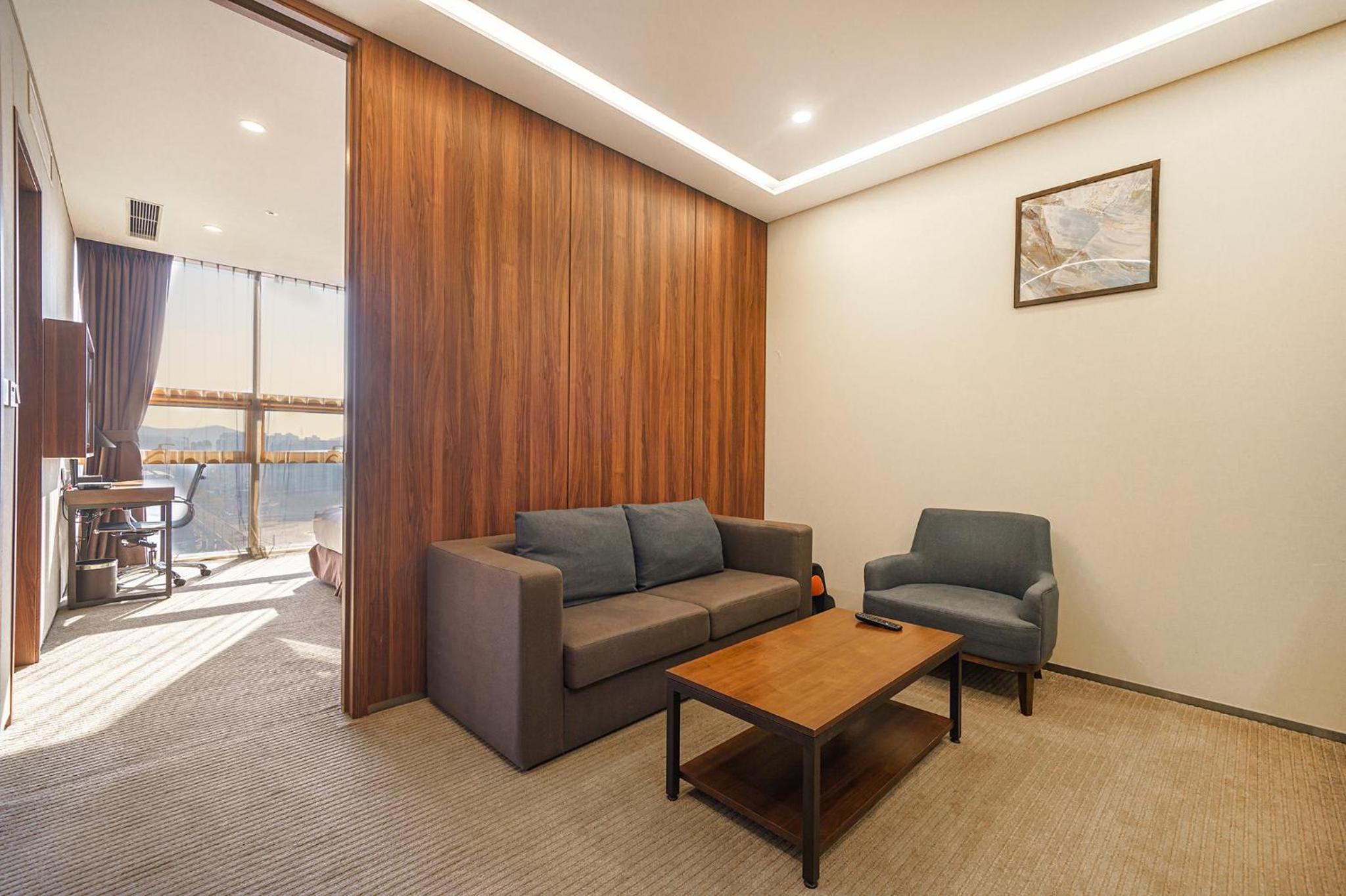 Corner Suite Double - Photo 3