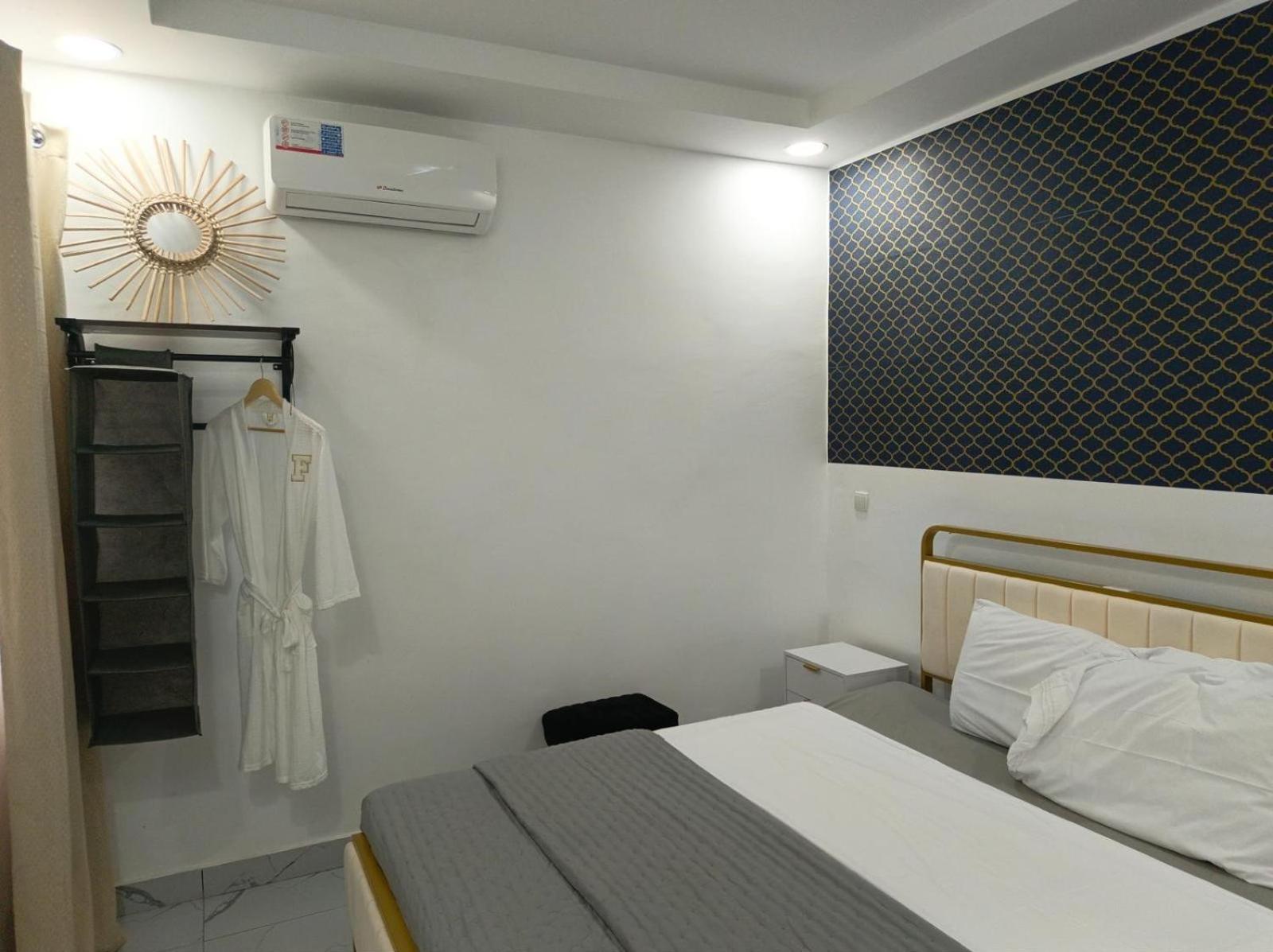 Deluxe Family Suite photo 1