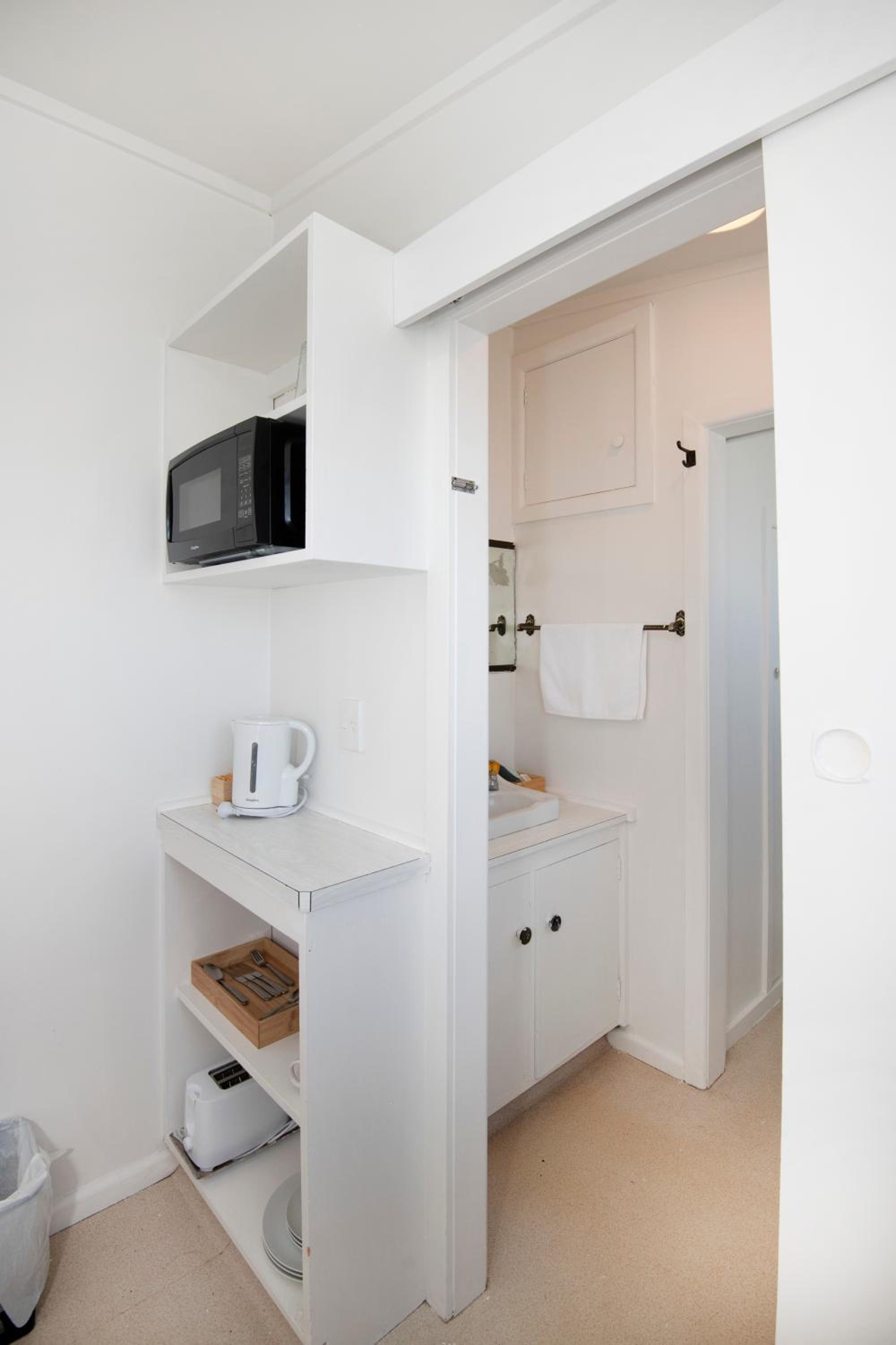 Single Room - Photo 7