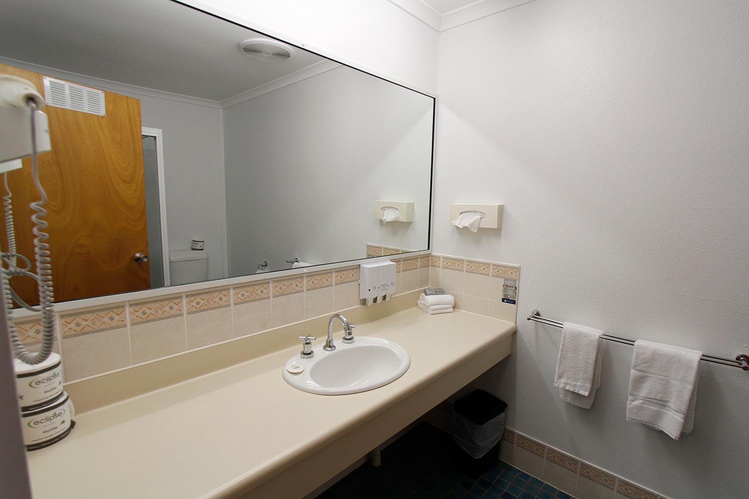 Deluxe Triple Room - Photo 3