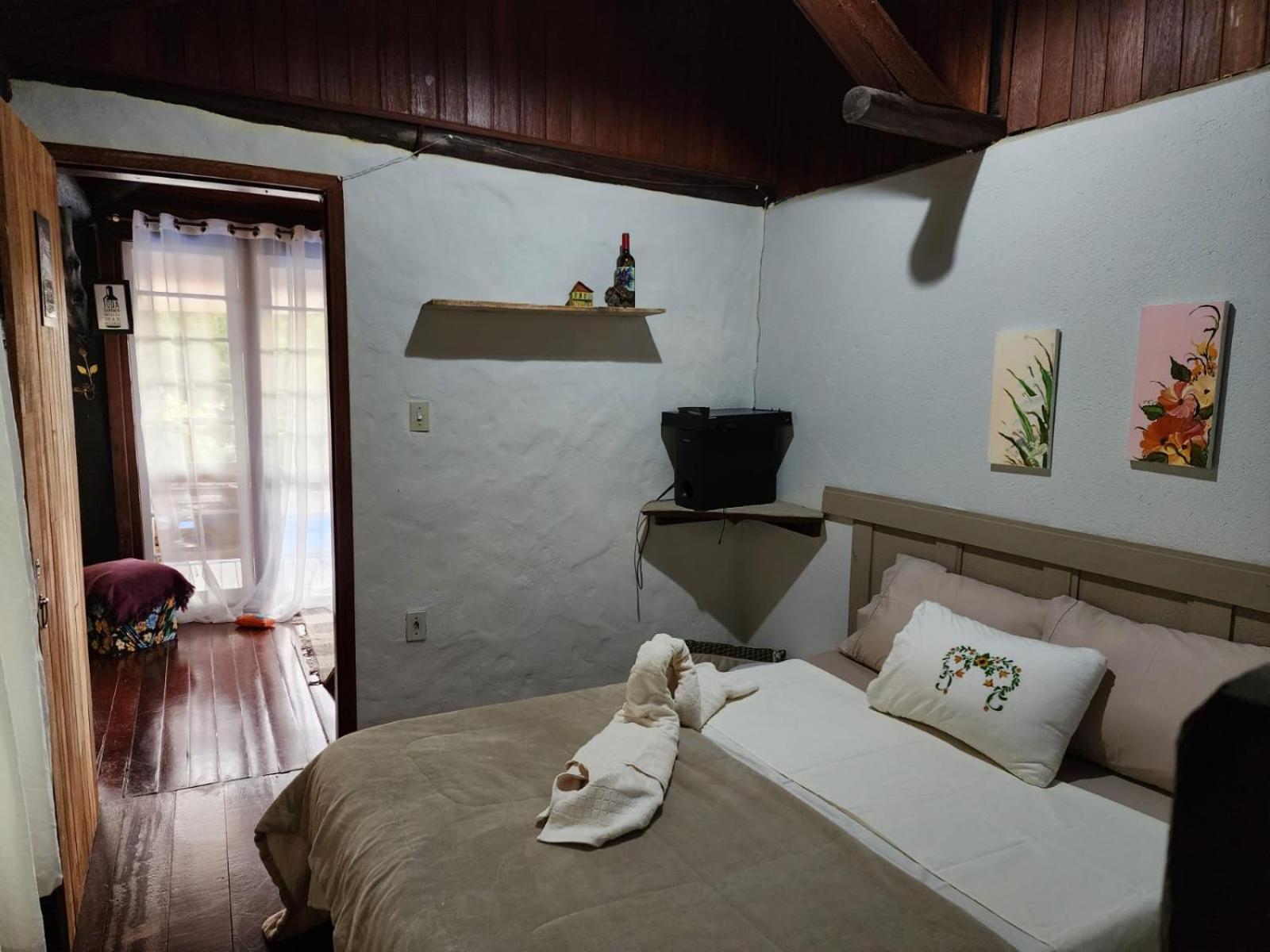 Three-Bedroom House photo 1