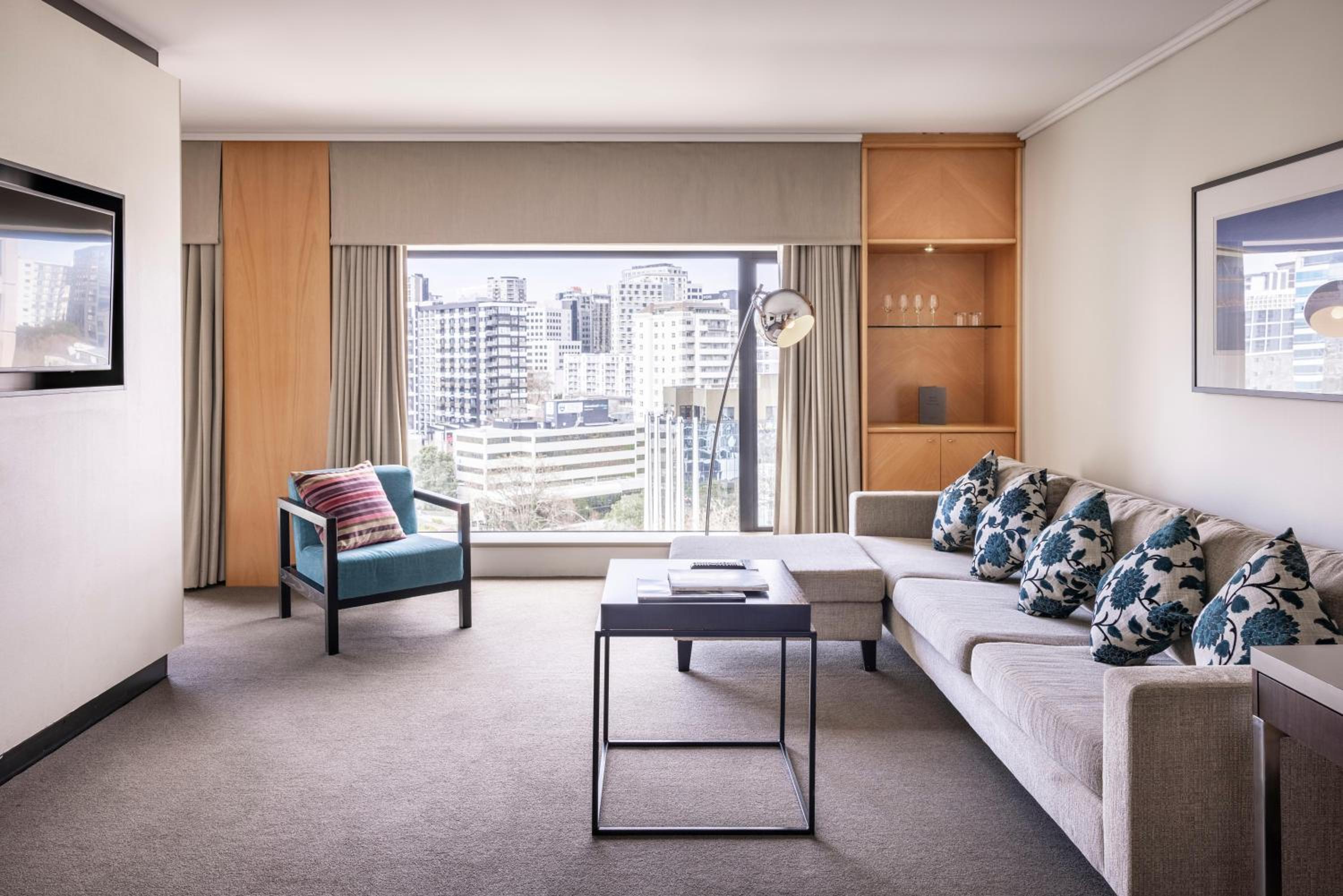 Junior King Suite - Photo 1