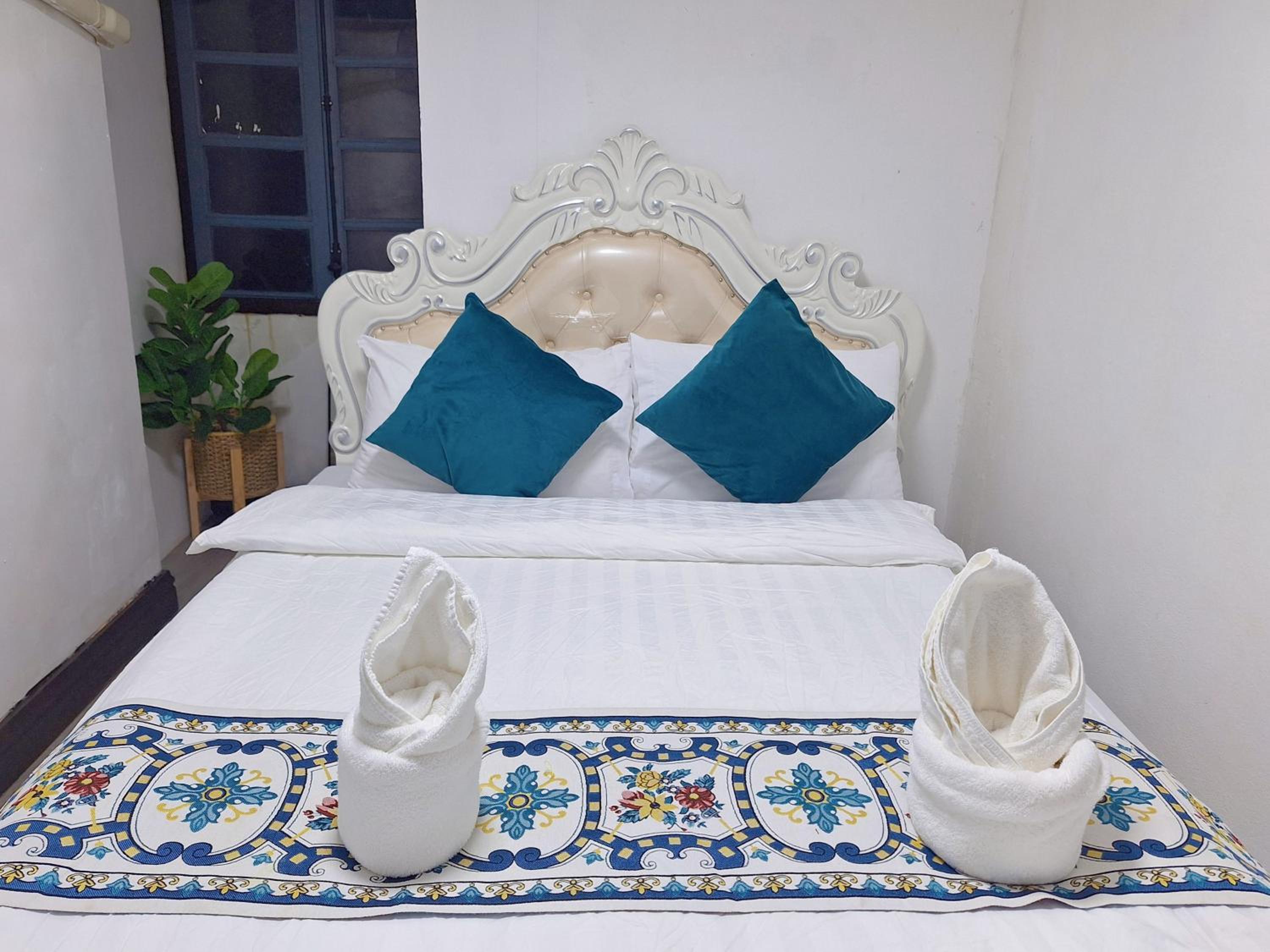 Standard Double Room - Photo 4