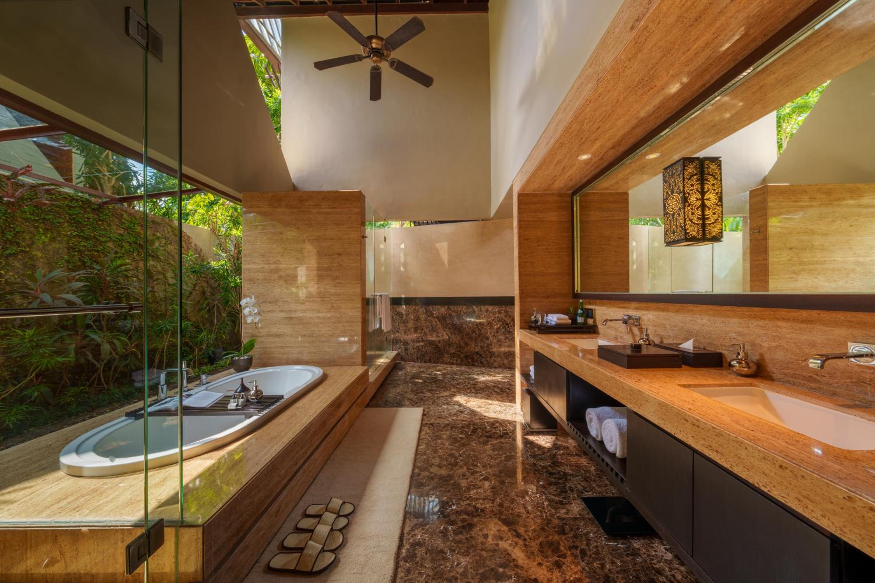 Imperial Villa With Private Pool Bed & Breakfast photo 3